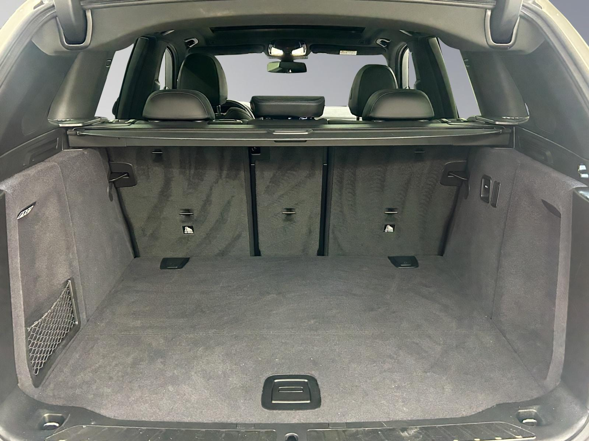 listing desktop thumbnail image 9