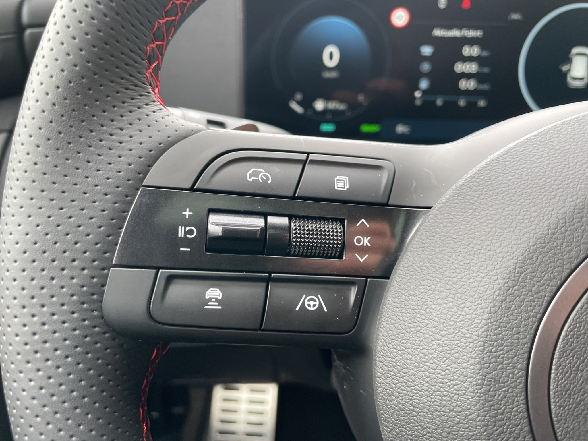 listing desktop thumbnail image 11