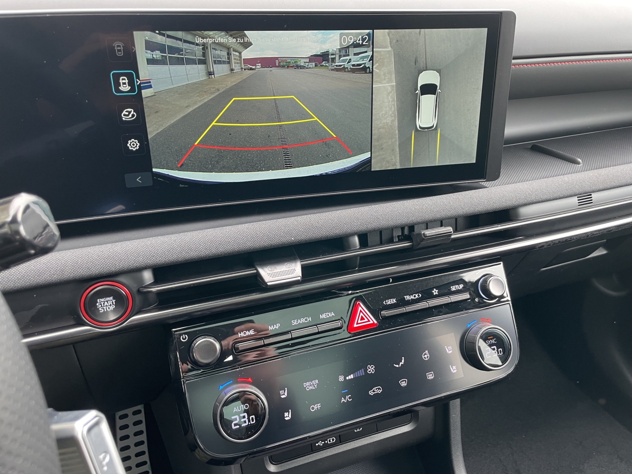 listing desktop thumbnail image 14