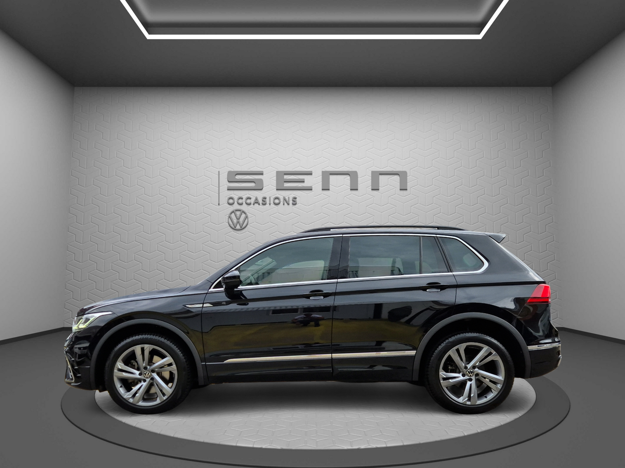 listing desktop thumbnail image 1