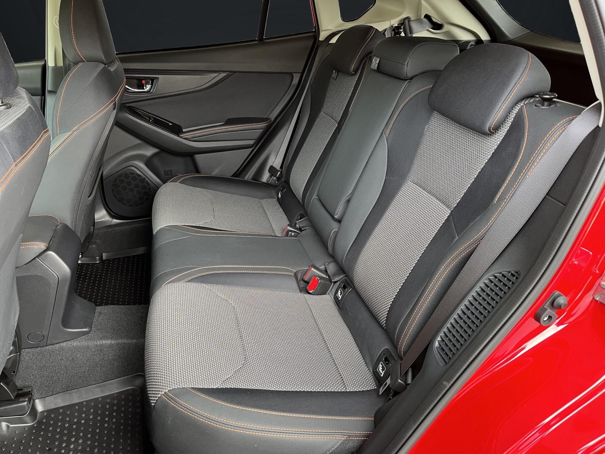 listing desktop thumbnail image 12