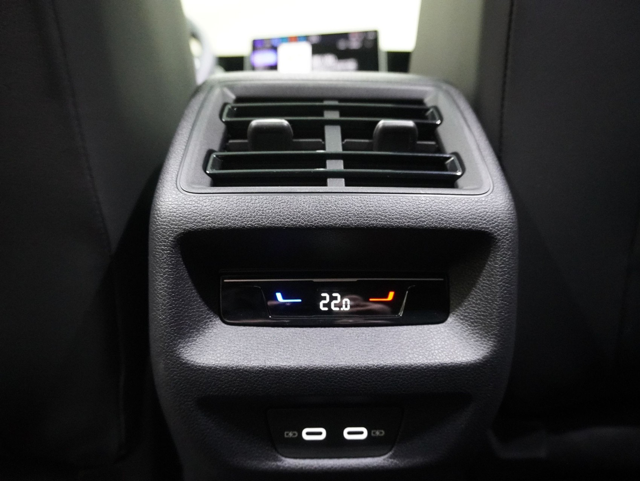 listing desktop thumbnail image 12