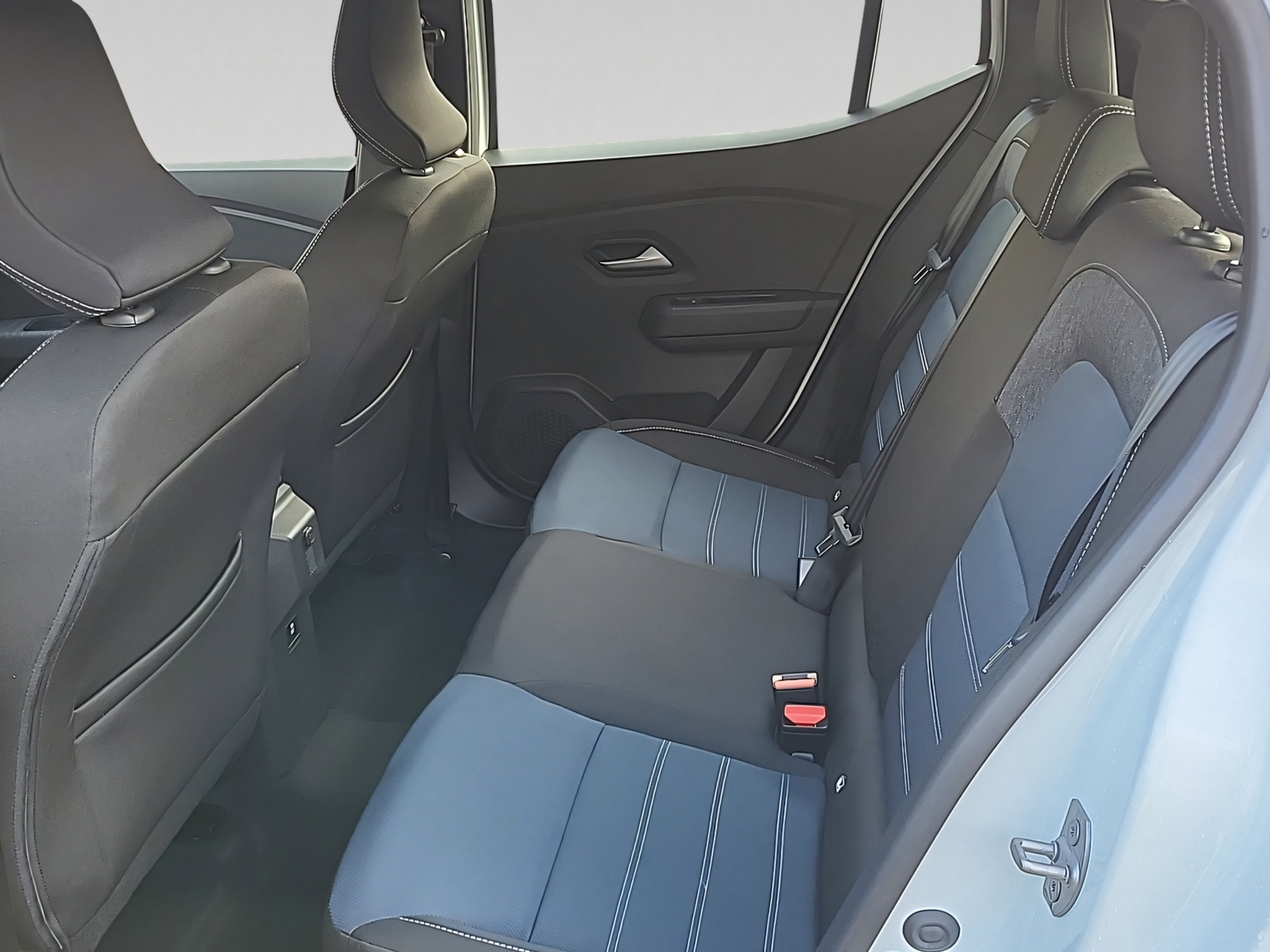 listing desktop thumbnail image 5