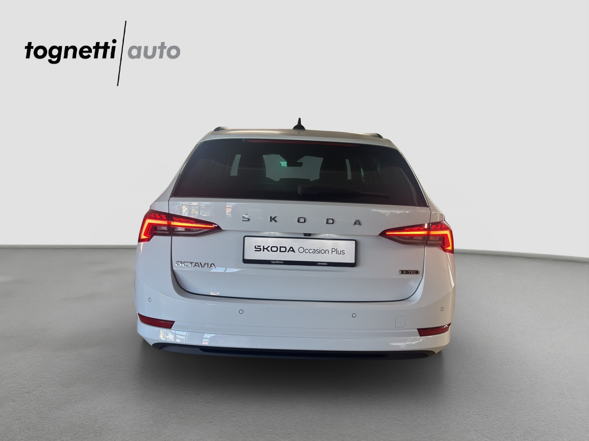 listing desktop thumbnail image 5