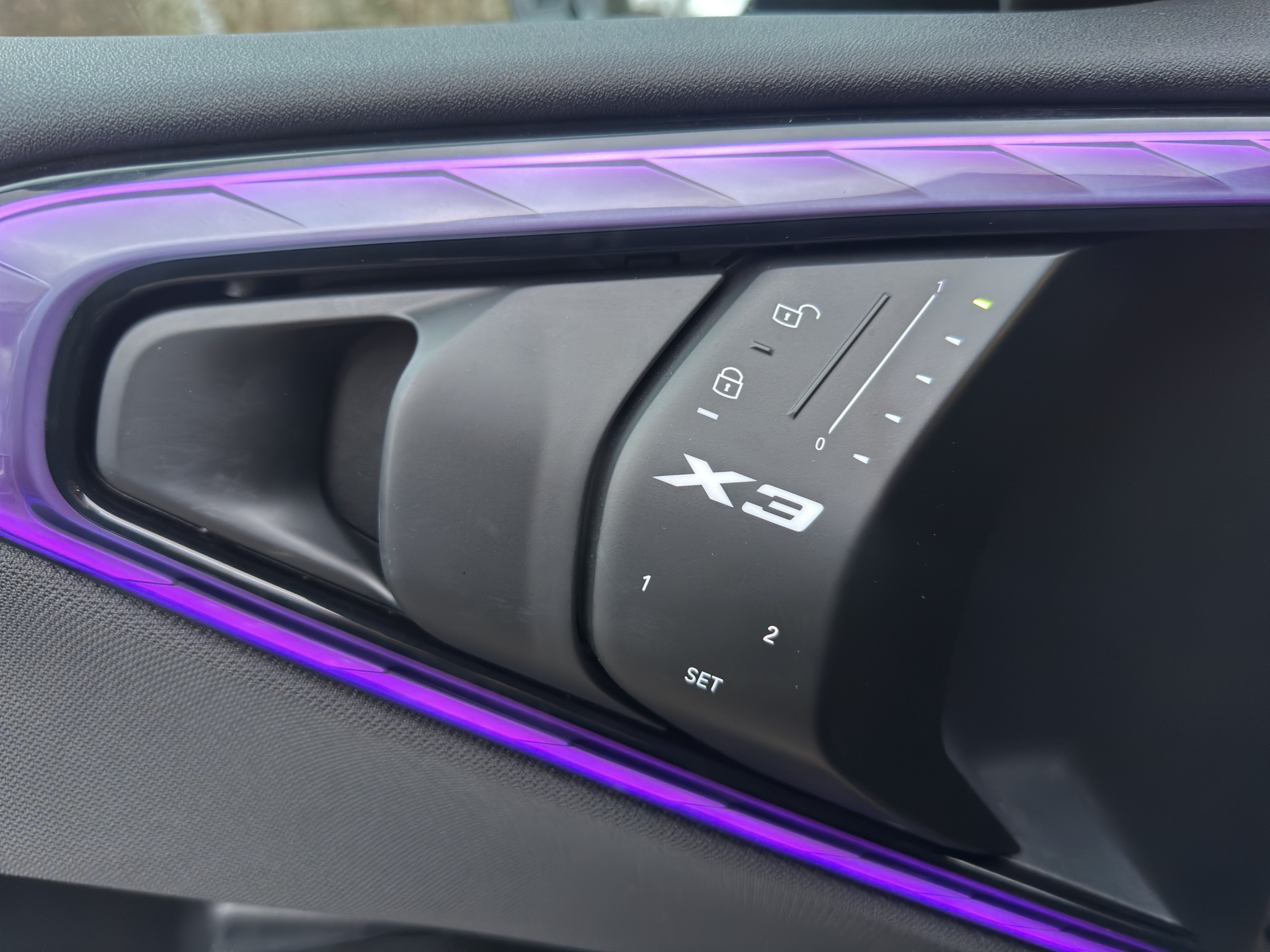 listing desktop thumbnail image 21