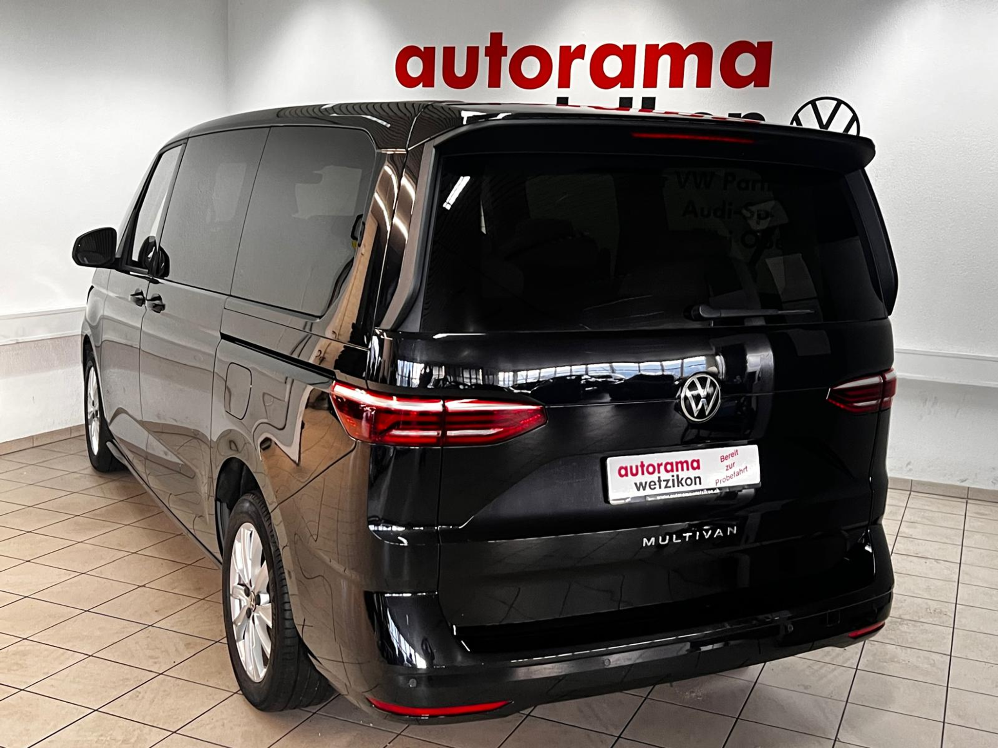 listing desktop thumbnail image 3