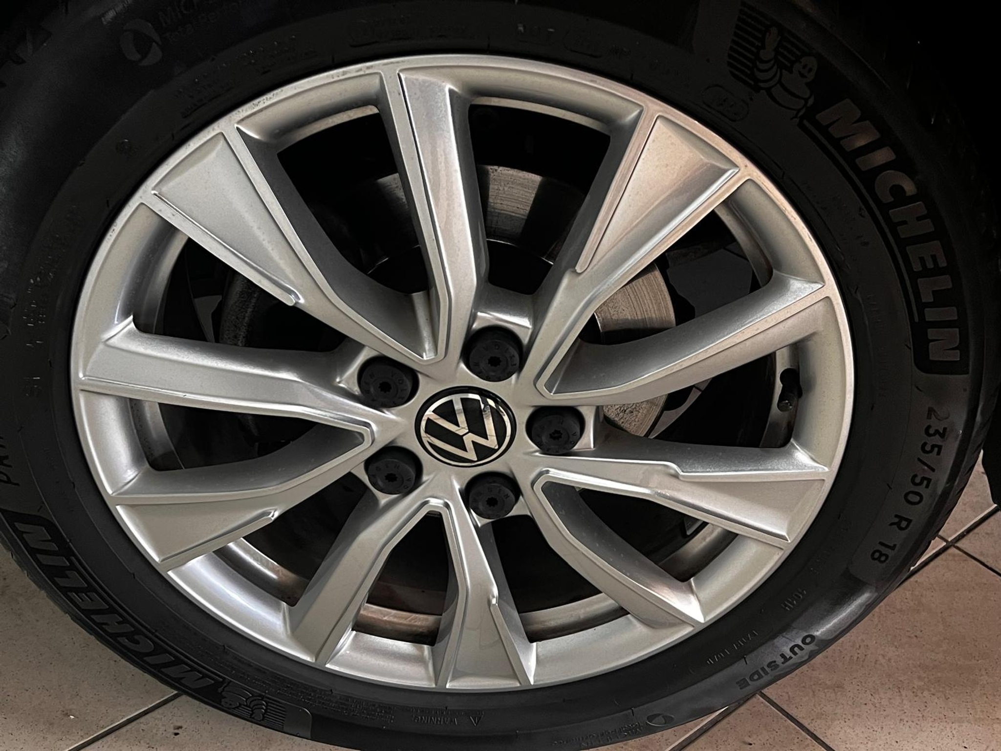 listing desktop thumbnail image 5