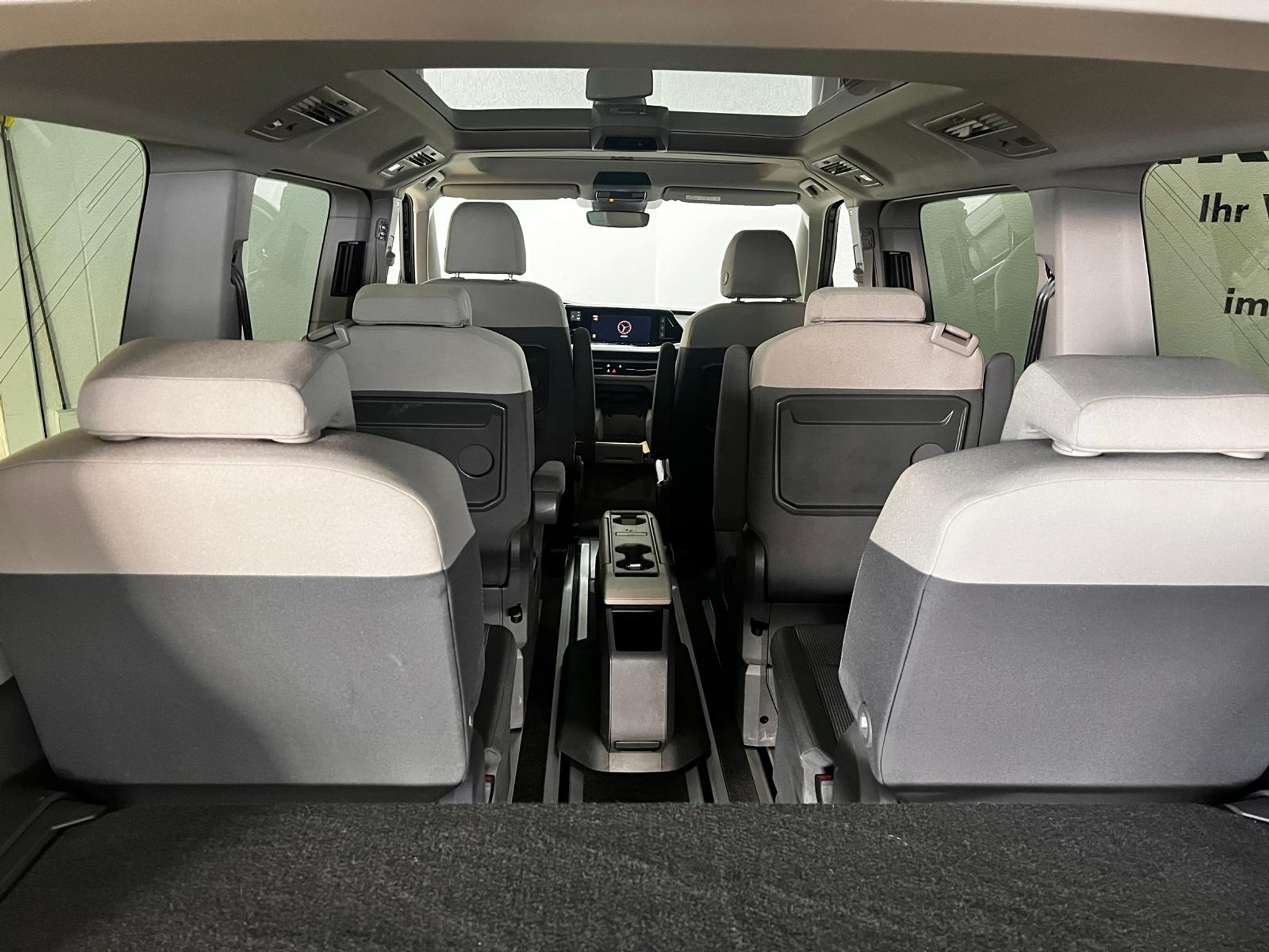 listing desktop thumbnail image 9