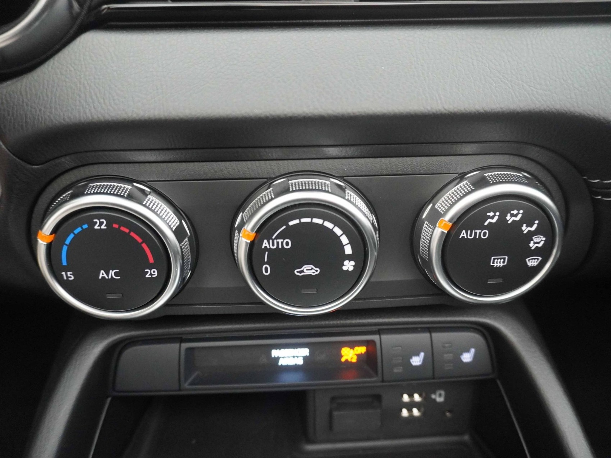 listing desktop thumbnail image 15