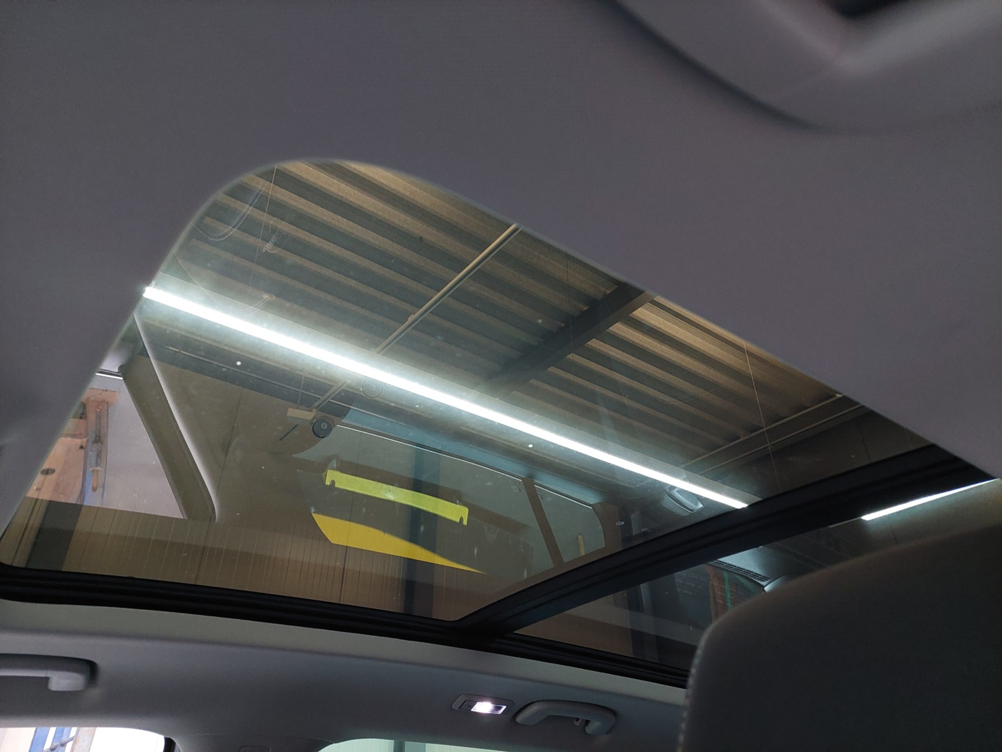 listing desktop thumbnail image 11