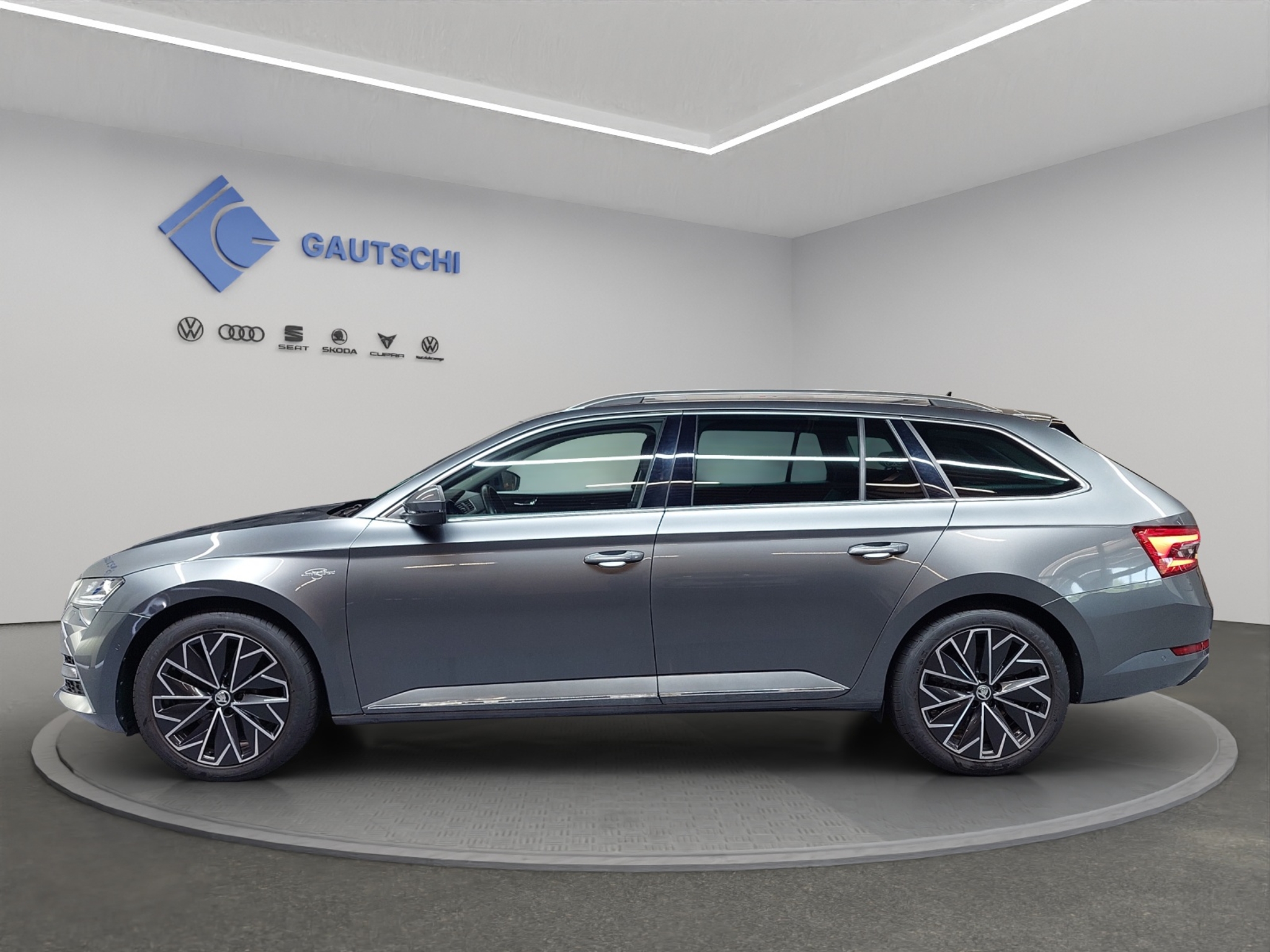 listing desktop thumbnail image 1