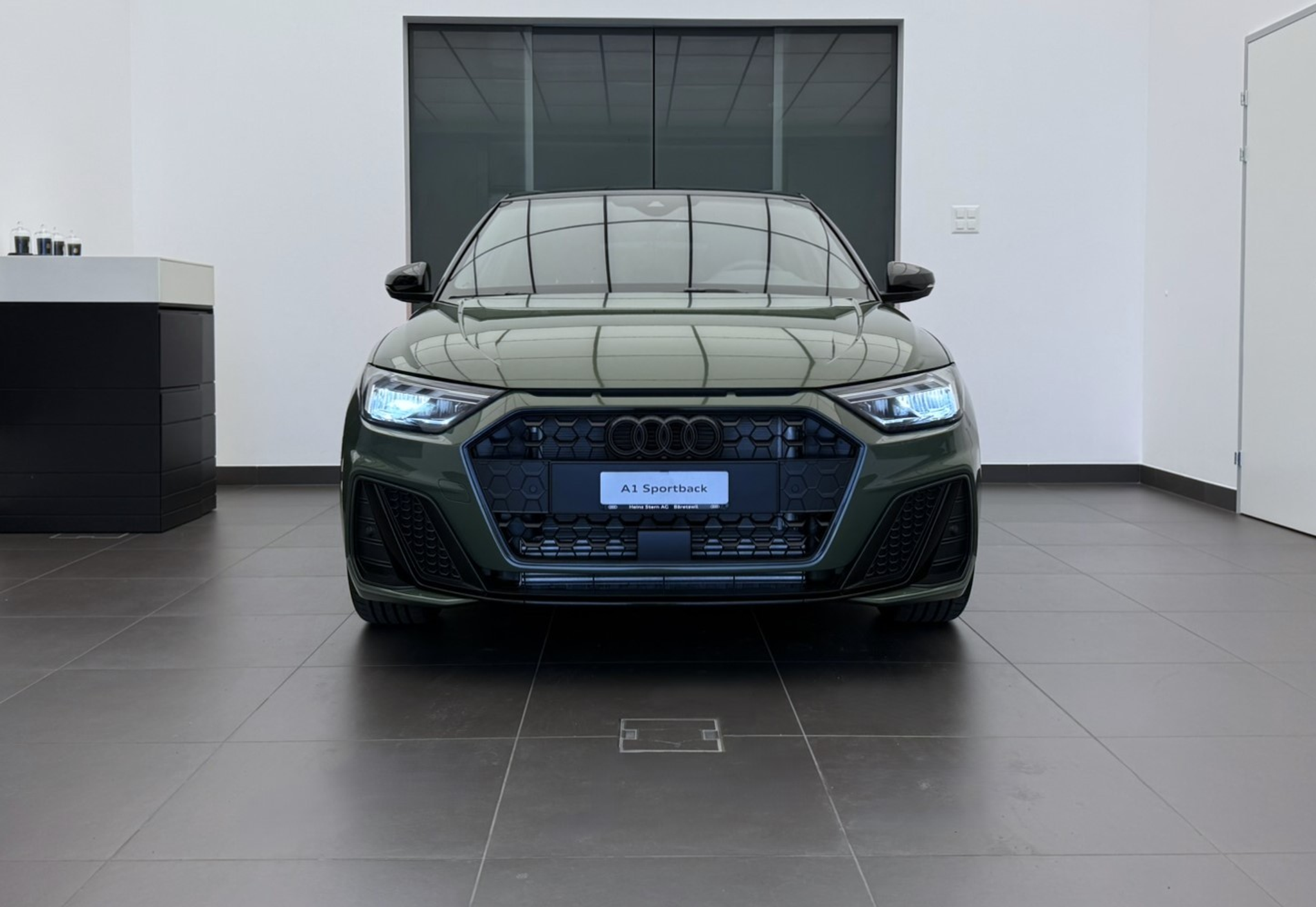 car-image-1