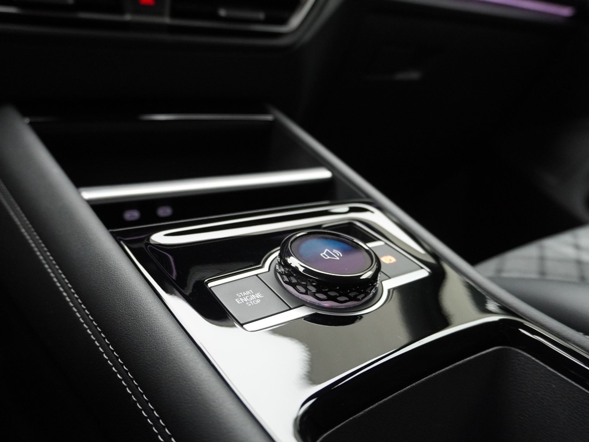 listing desktop thumbnail image 13