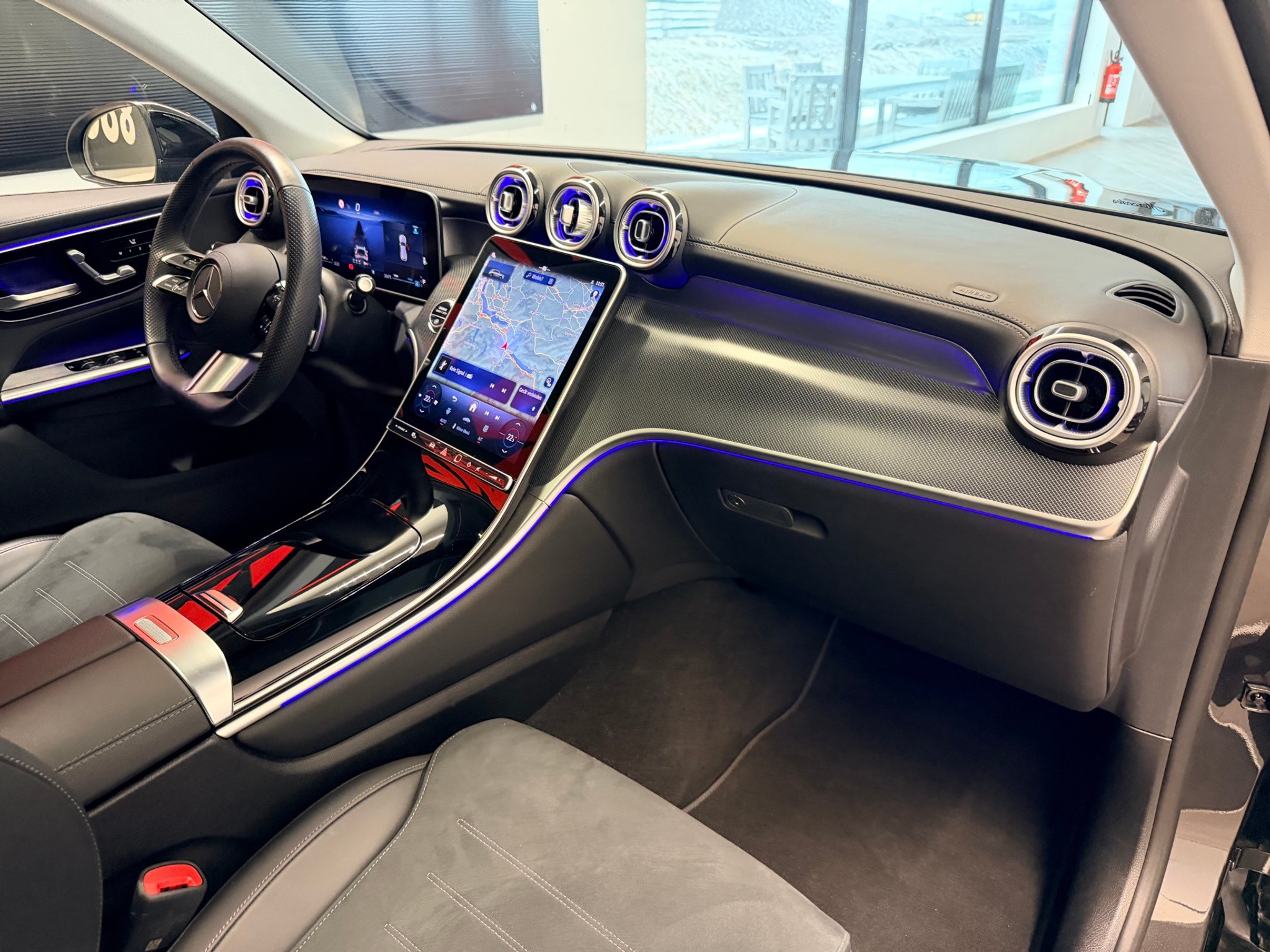 listing desktop thumbnail image 19