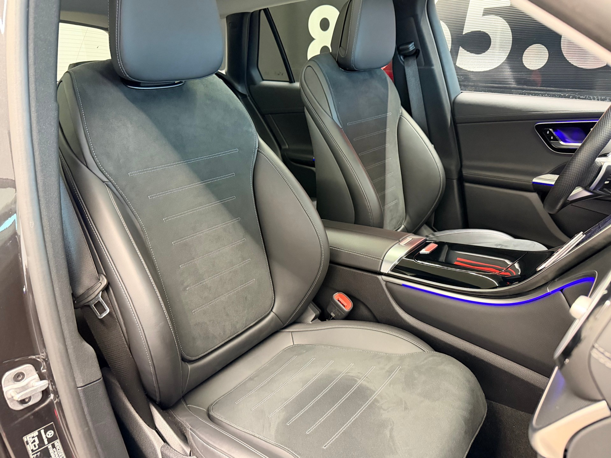 listing desktop thumbnail image 22