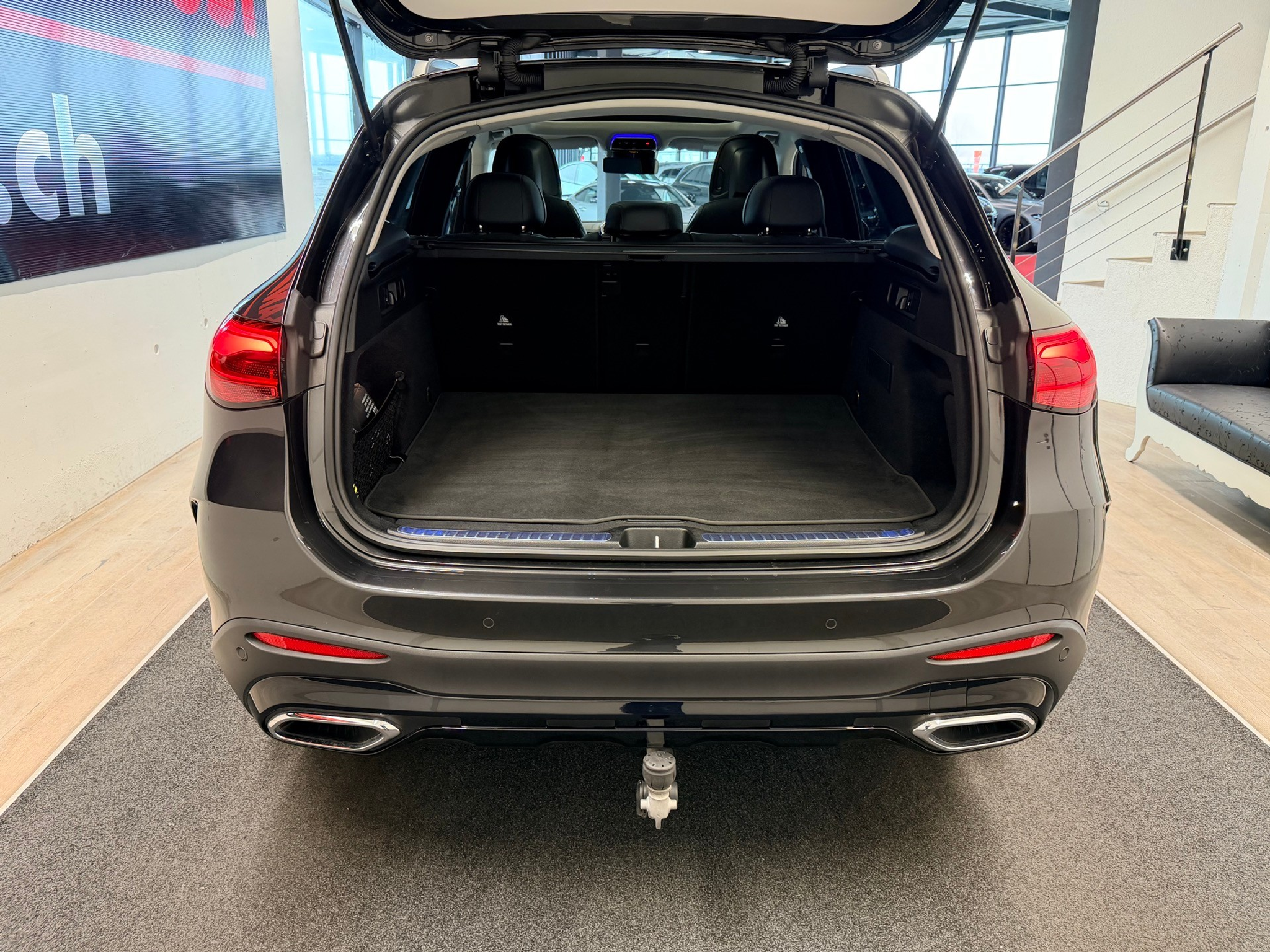 listing desktop thumbnail image 9