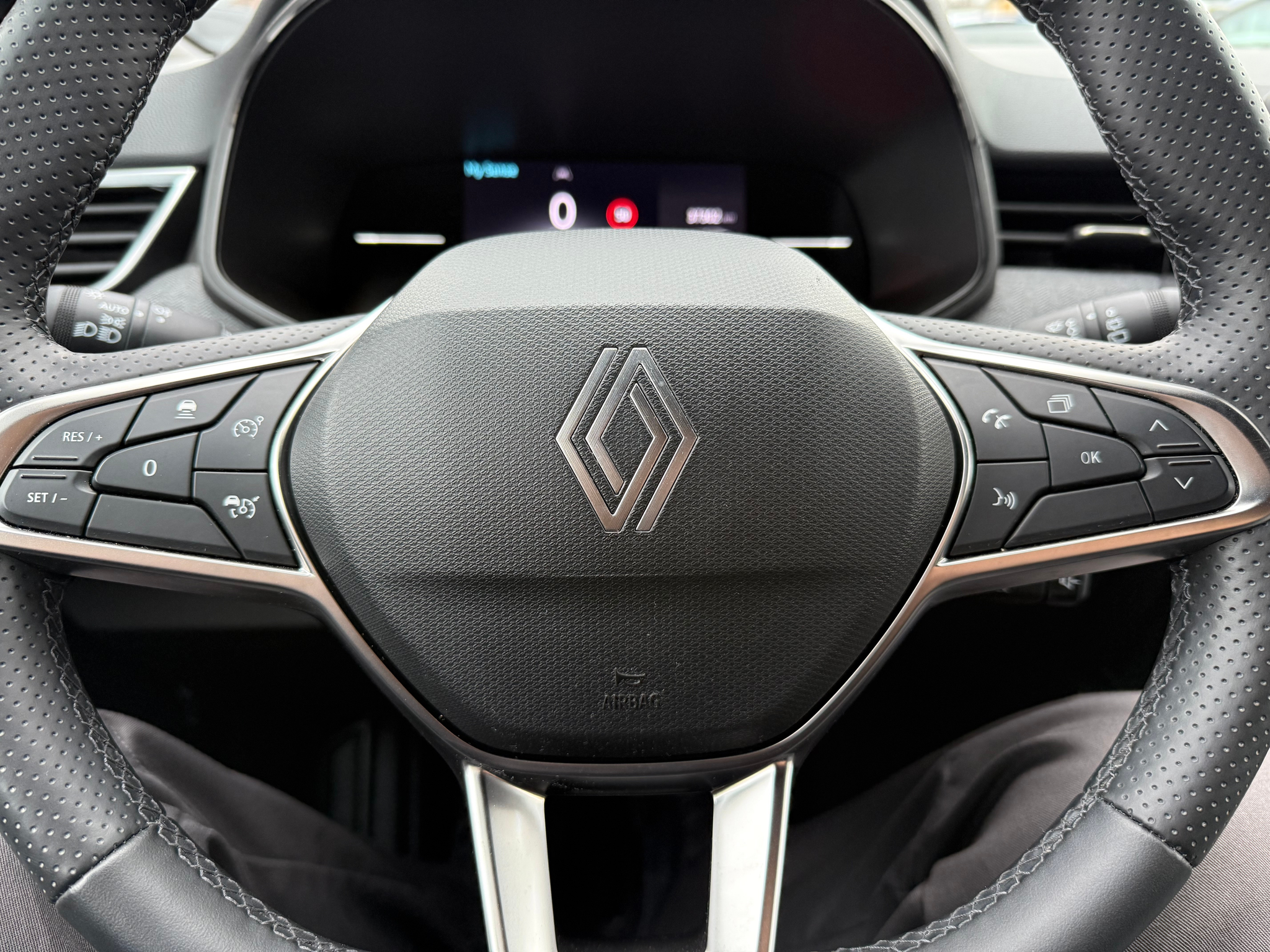 listing desktop thumbnail image 13