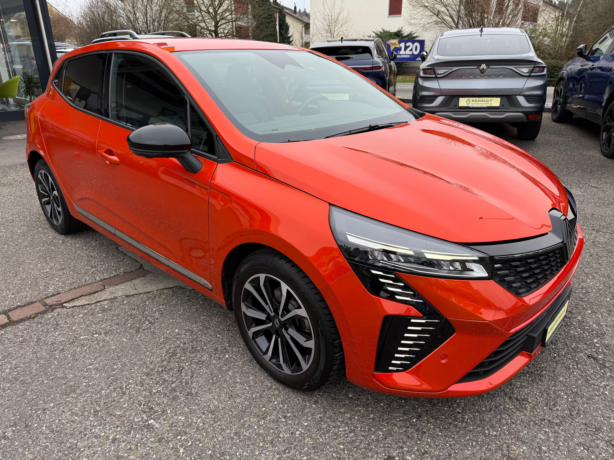 listing desktop thumbnail image 7