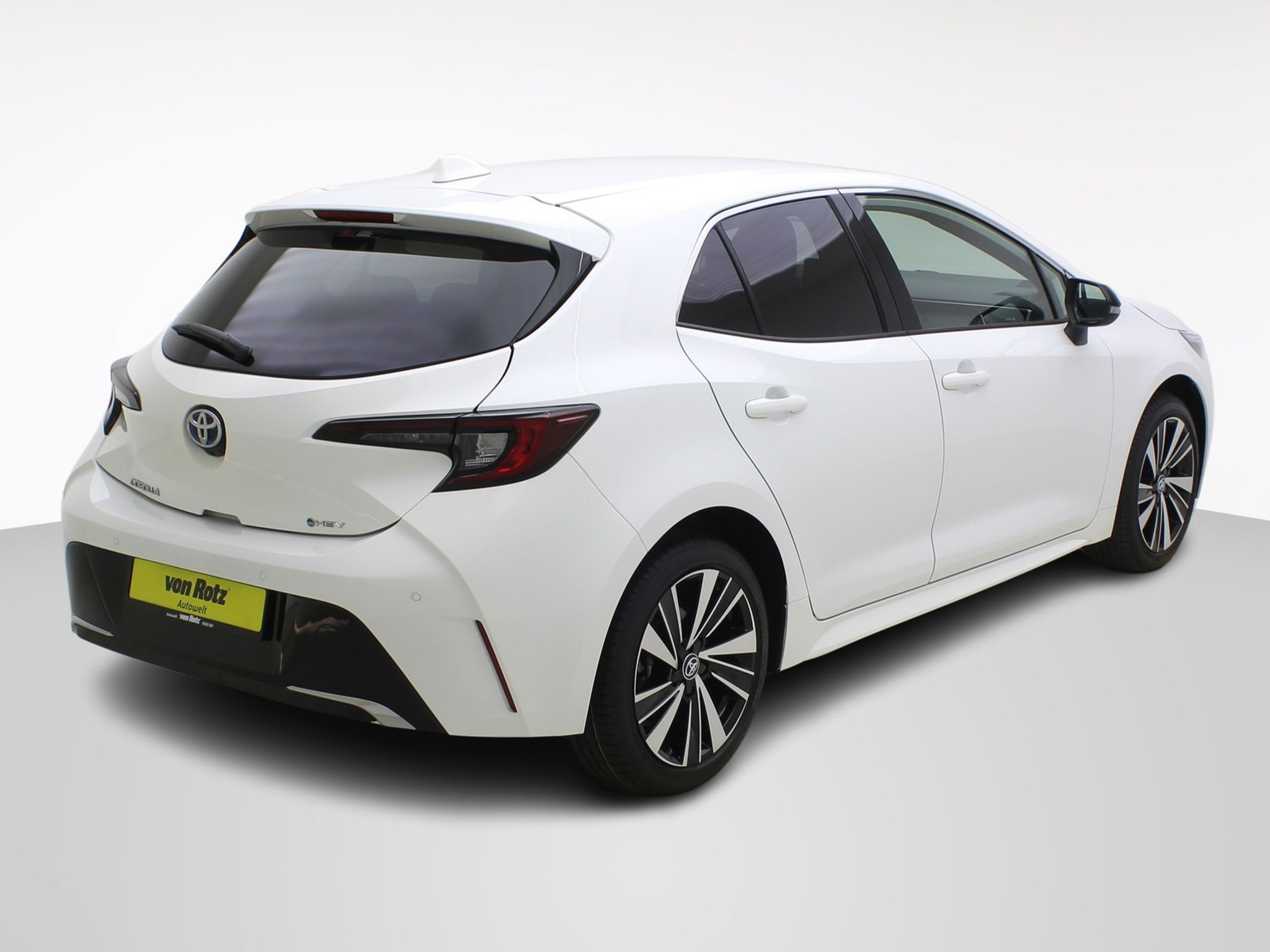 listing desktop thumbnail image 3