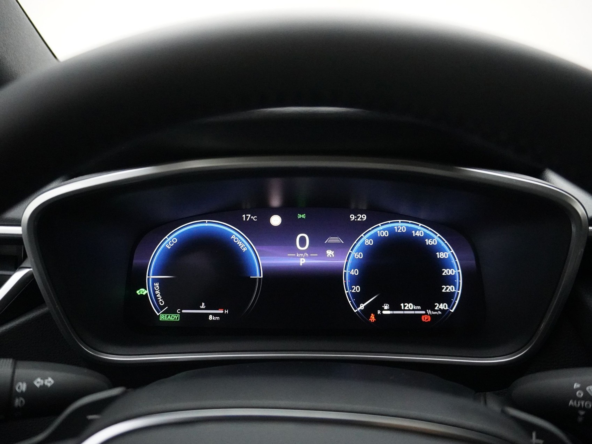 listing desktop thumbnail image 13