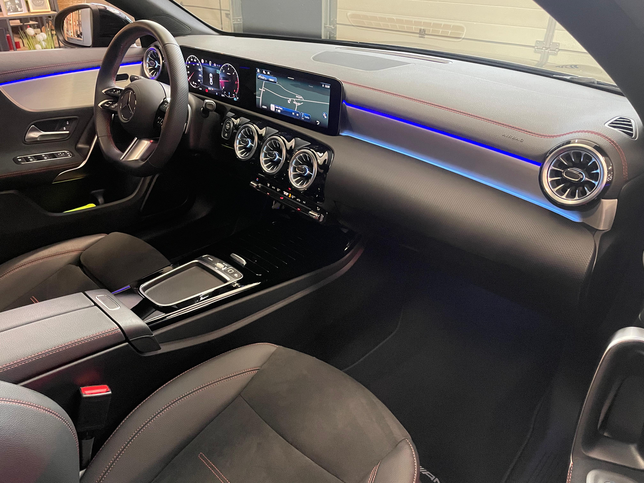 listing desktop thumbnail image 9