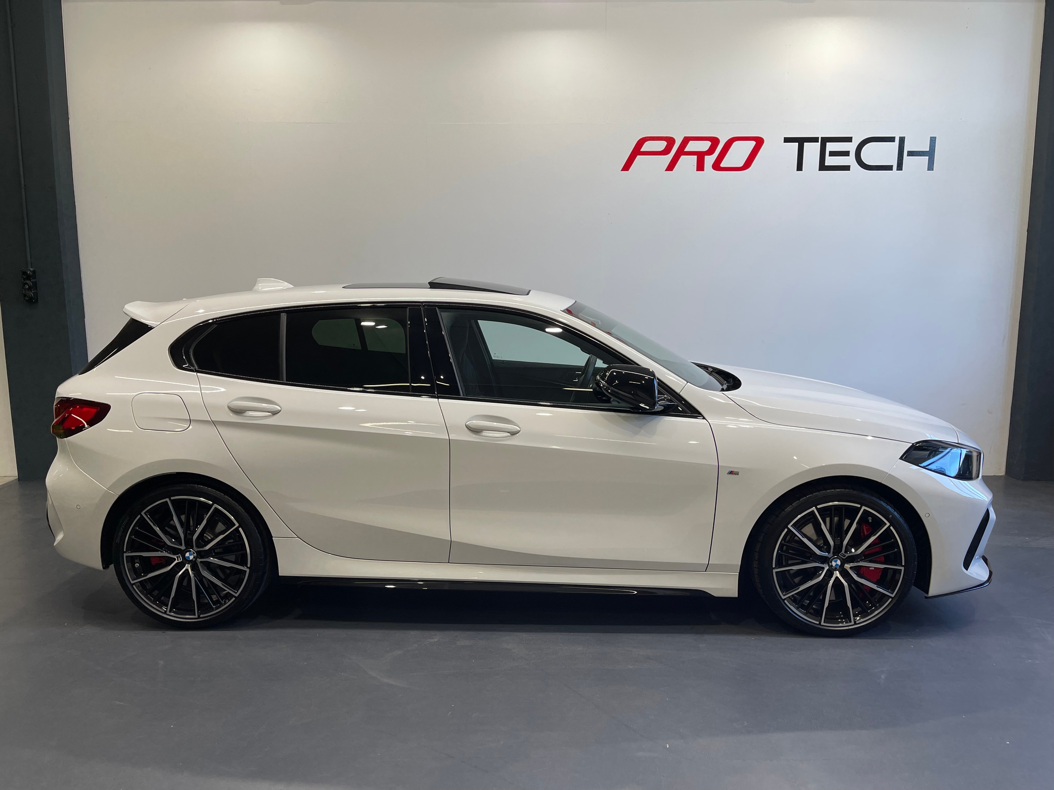 listing desktop thumbnail image 4