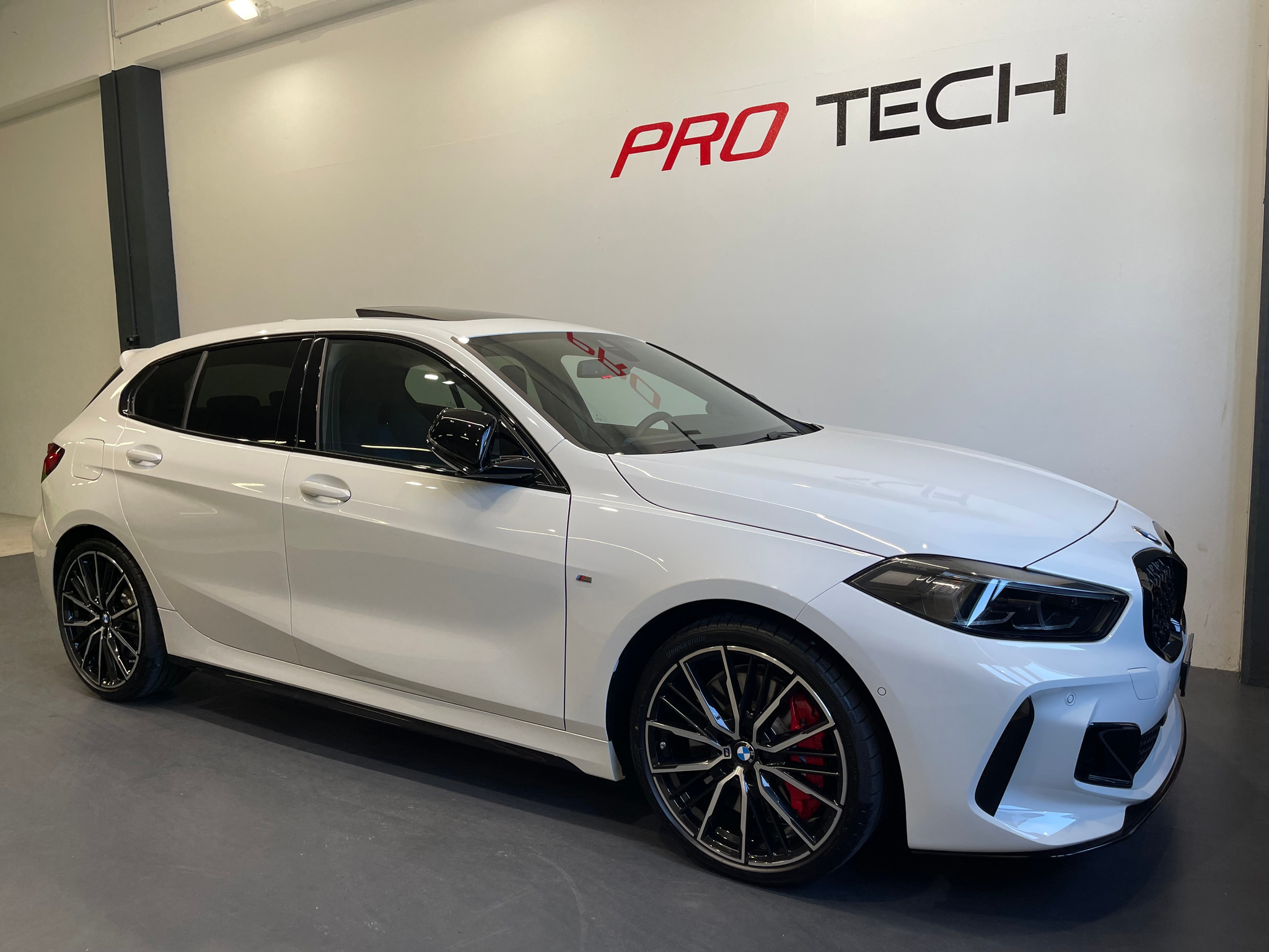 listing desktop thumbnail image 0