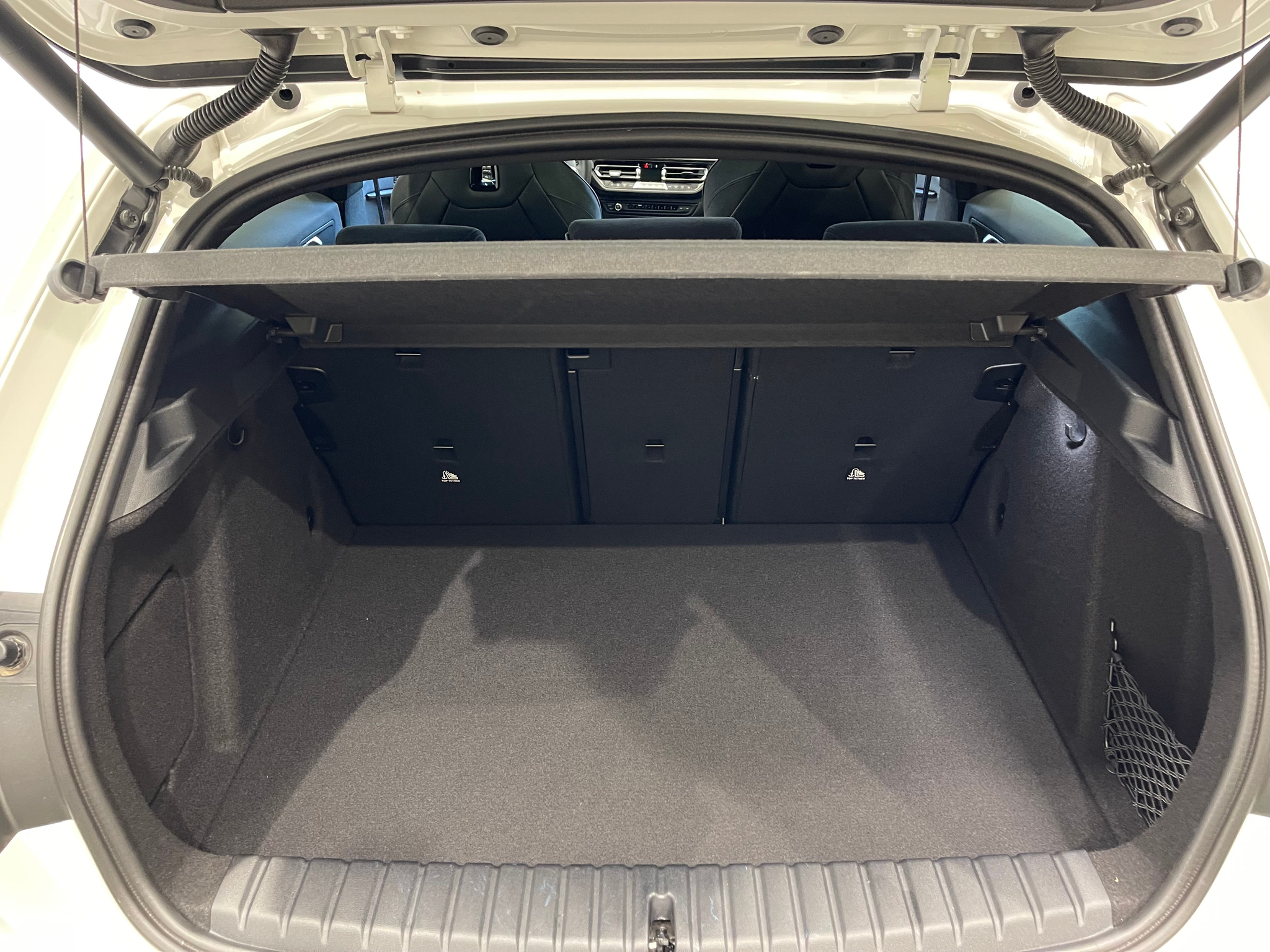 listing desktop thumbnail image 29