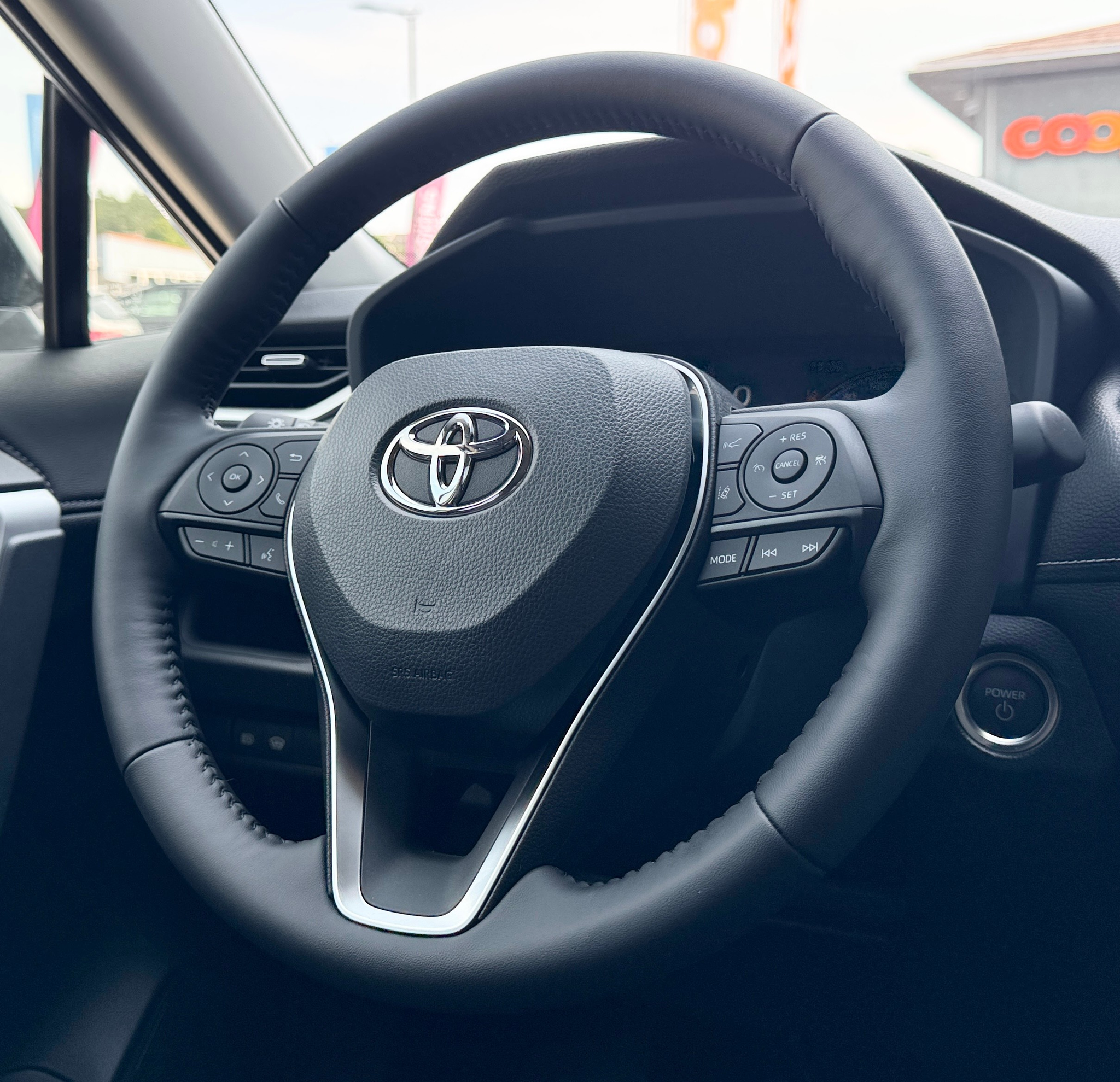 listing desktop thumbnail image 14