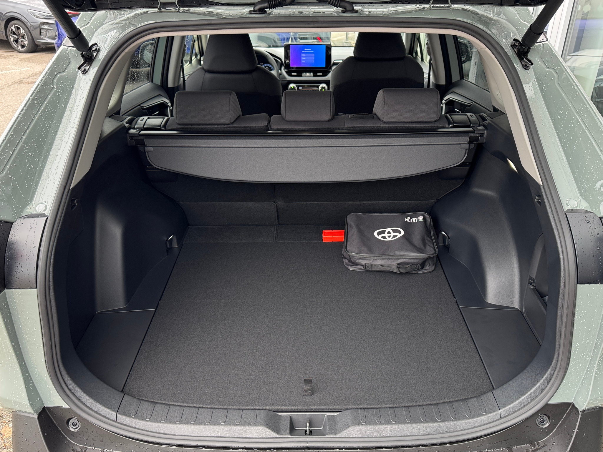 listing desktop thumbnail image 6