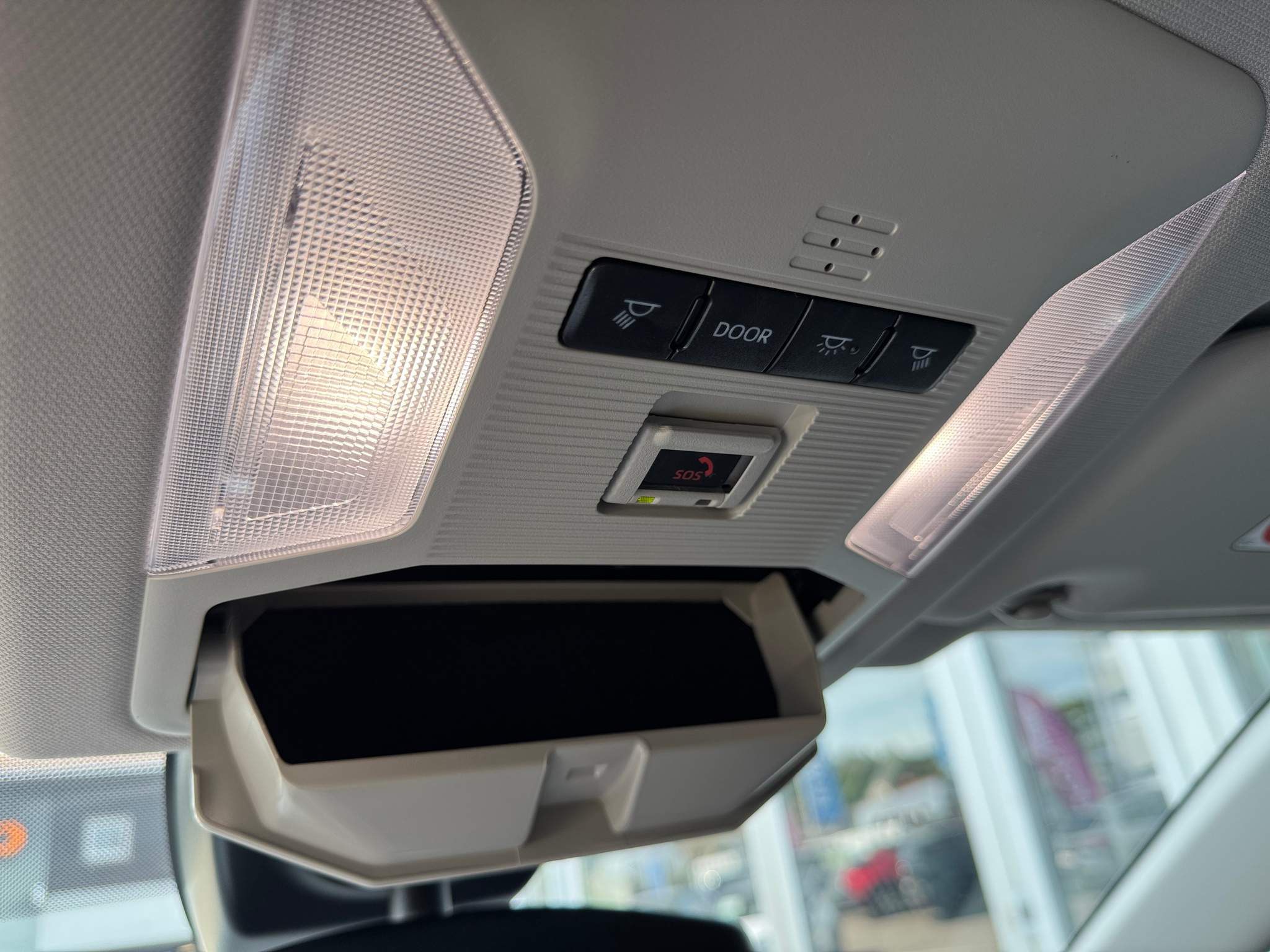 listing desktop thumbnail image 23