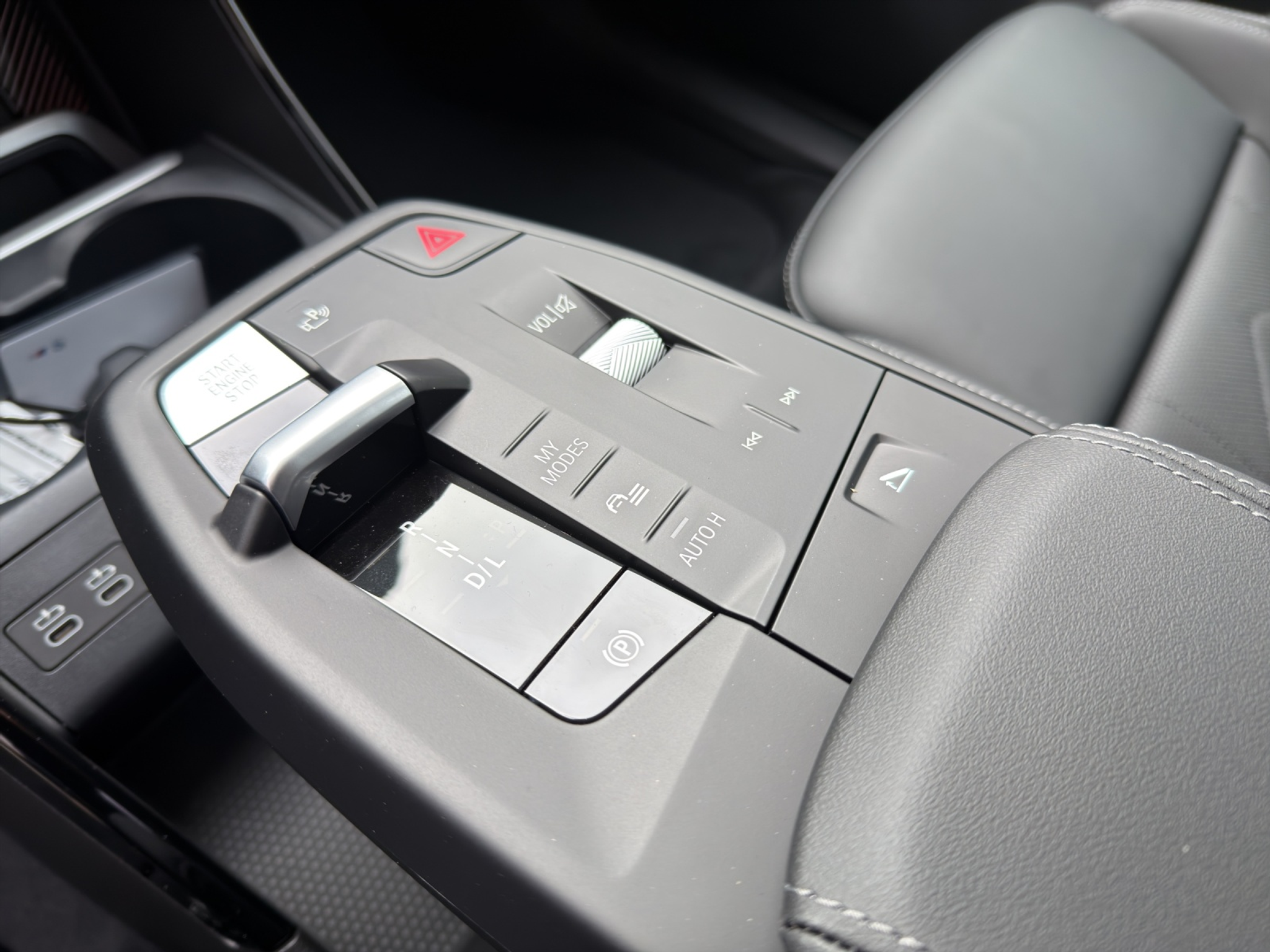 listing desktop thumbnail image 20