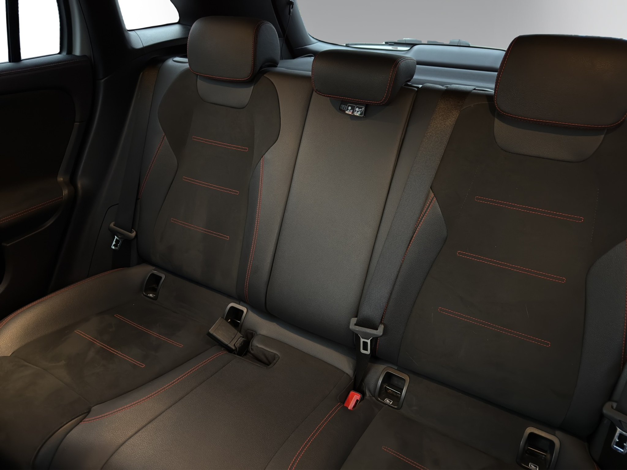 listing desktop thumbnail image 13