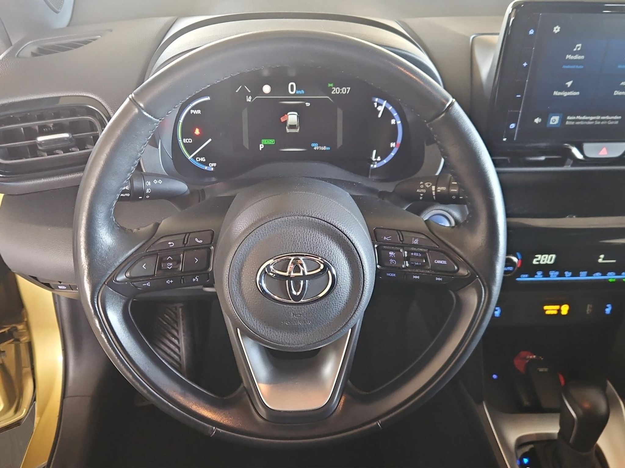 listing desktop thumbnail image 10