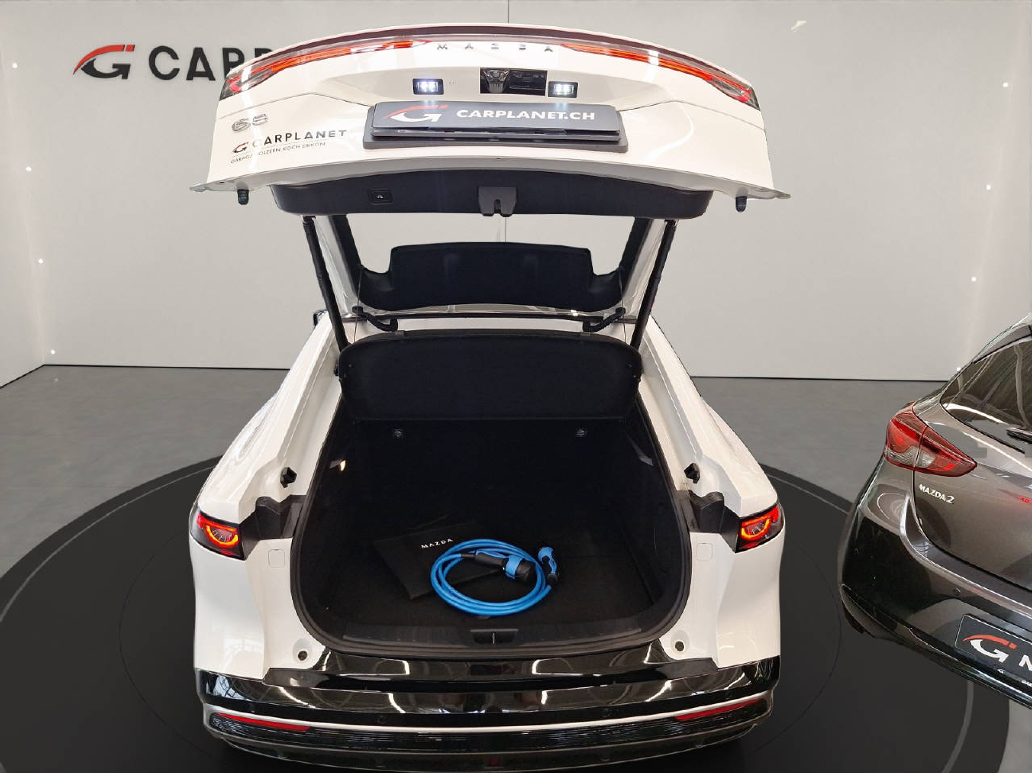 listing desktop thumbnail image 19