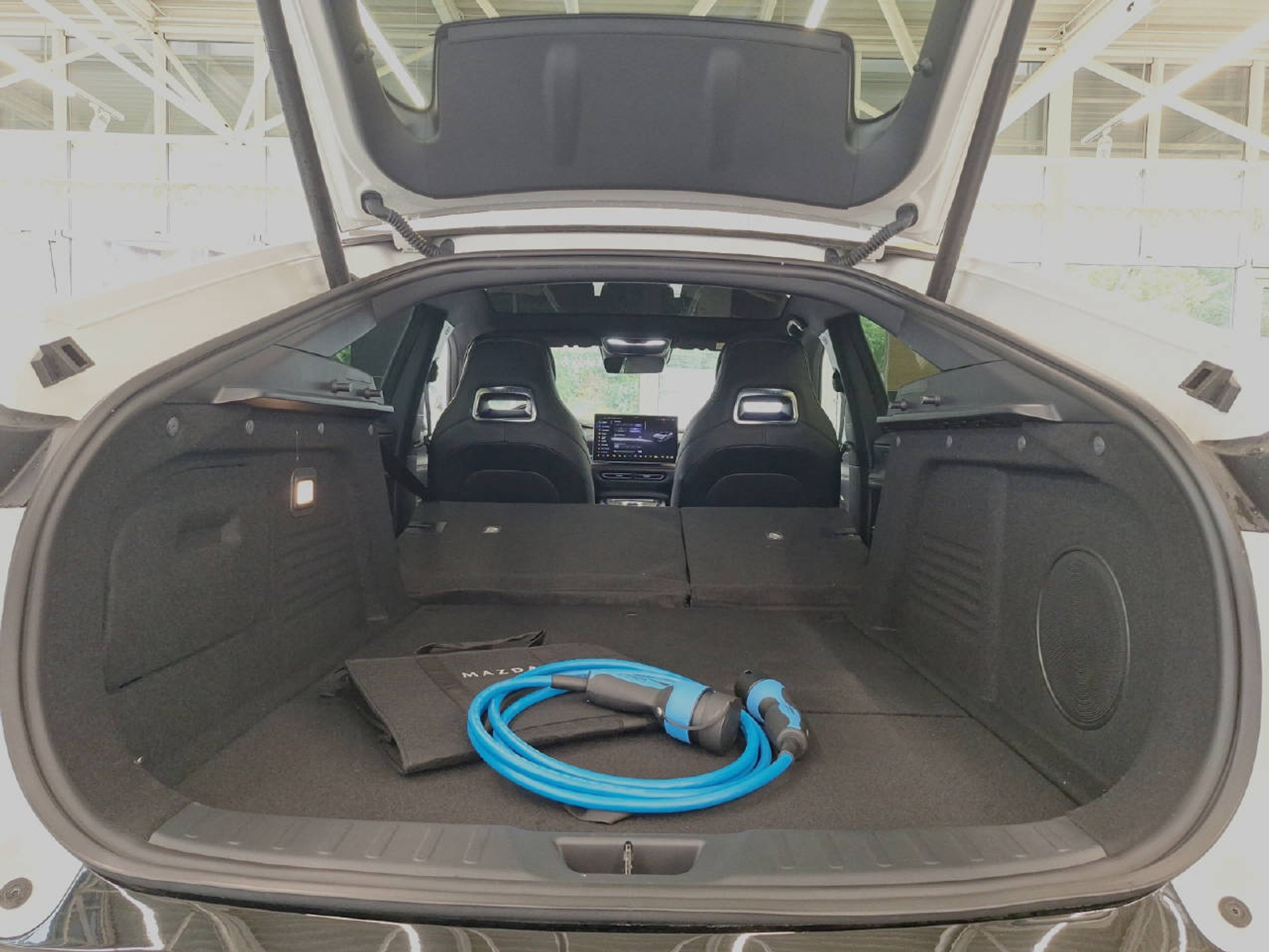 listing desktop thumbnail image 21