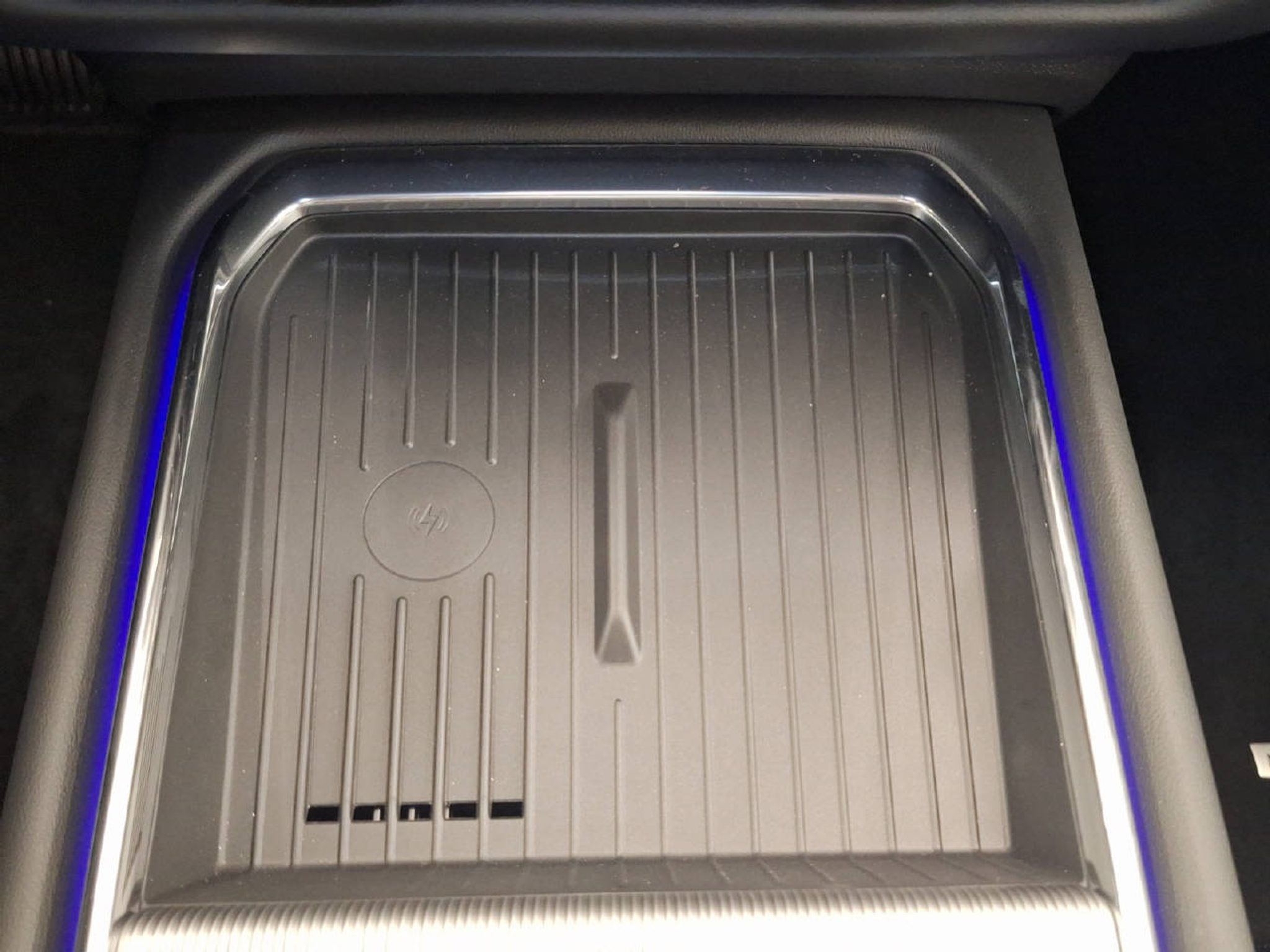 listing desktop thumbnail image 15