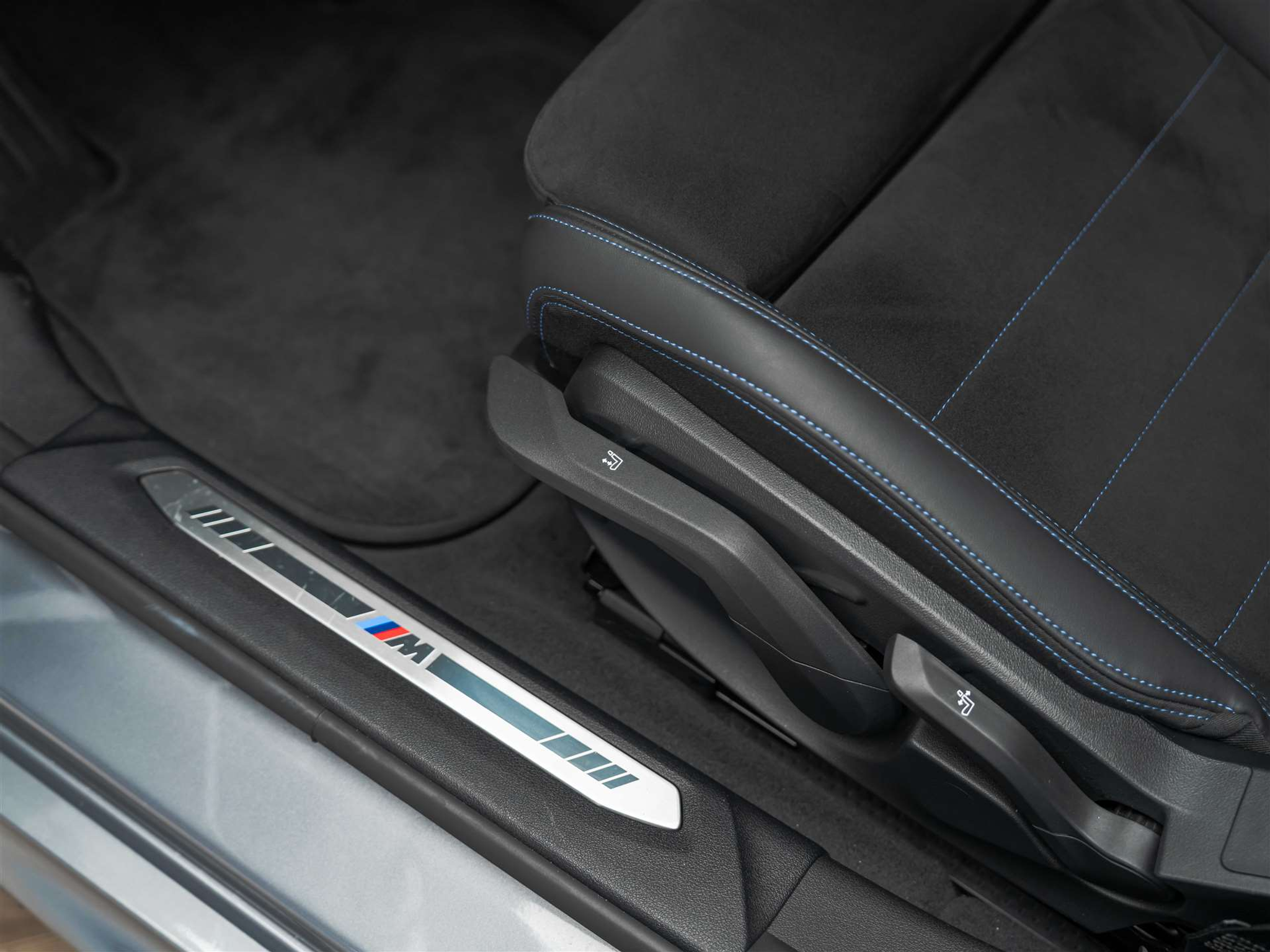 listing desktop thumbnail image 21