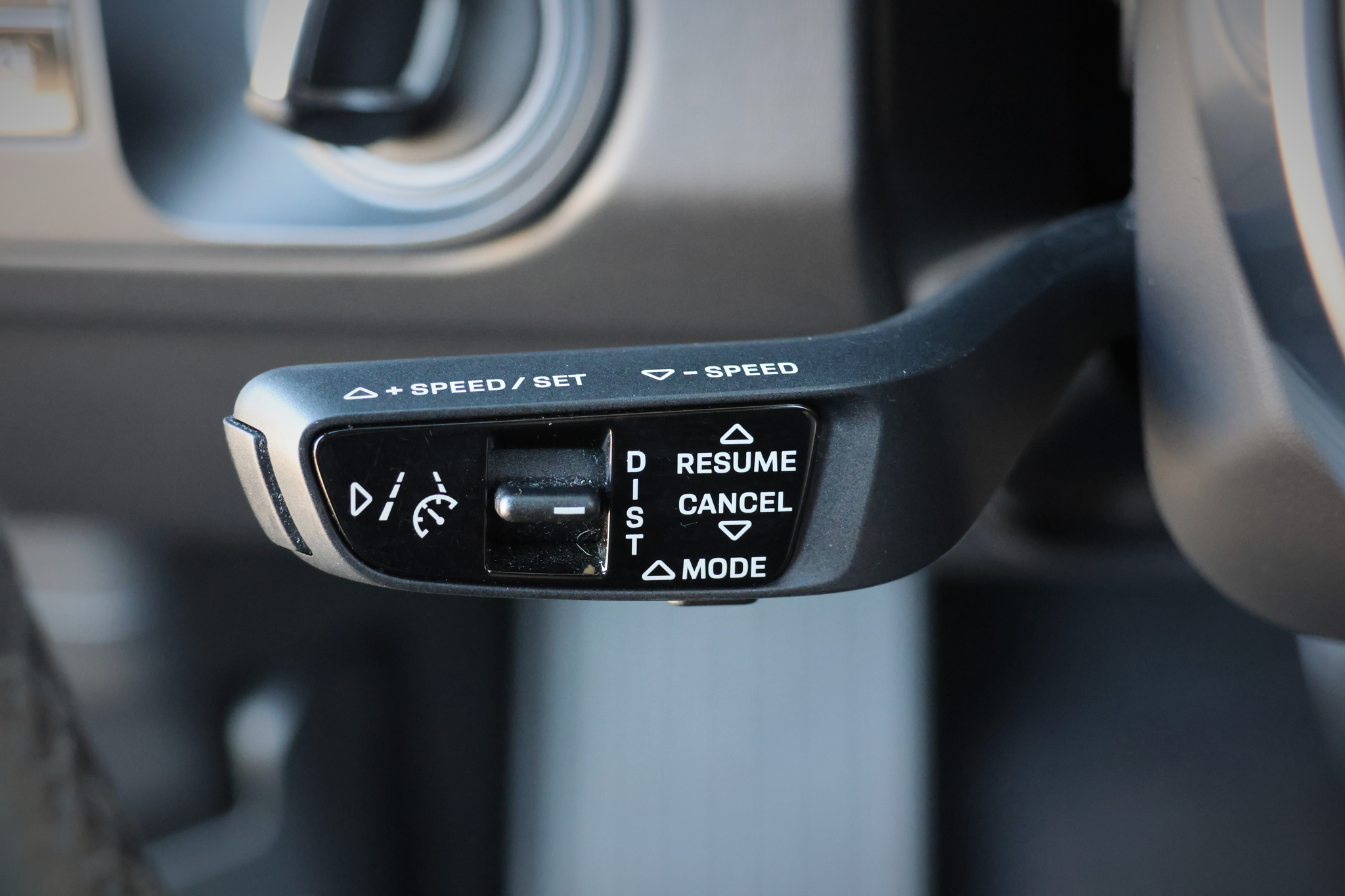 listing desktop thumbnail image 17