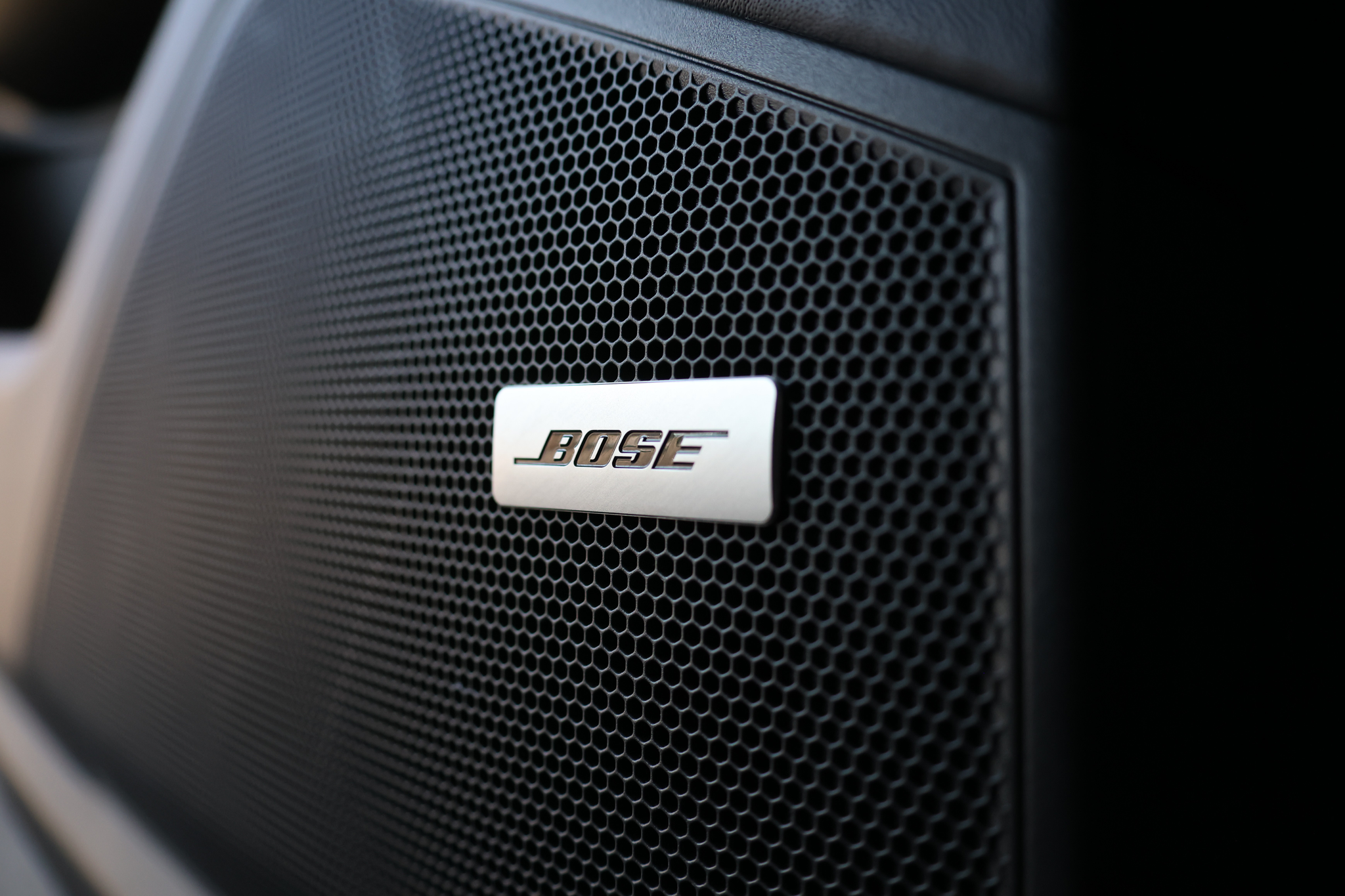 listing desktop thumbnail image 16