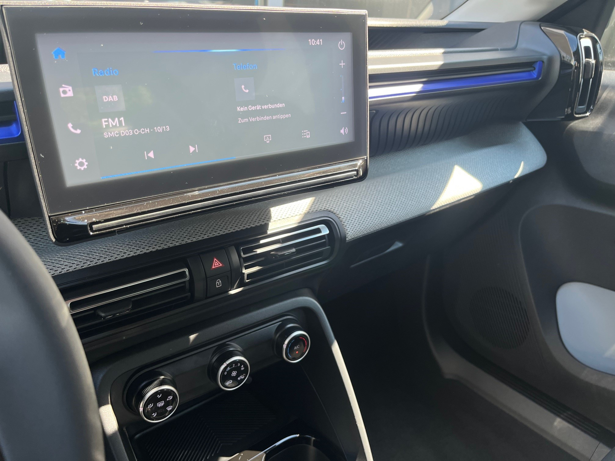 listing desktop thumbnail image 10