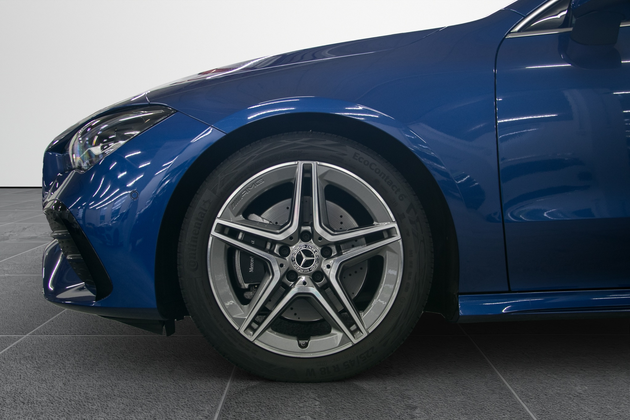 listing desktop thumbnail image 17