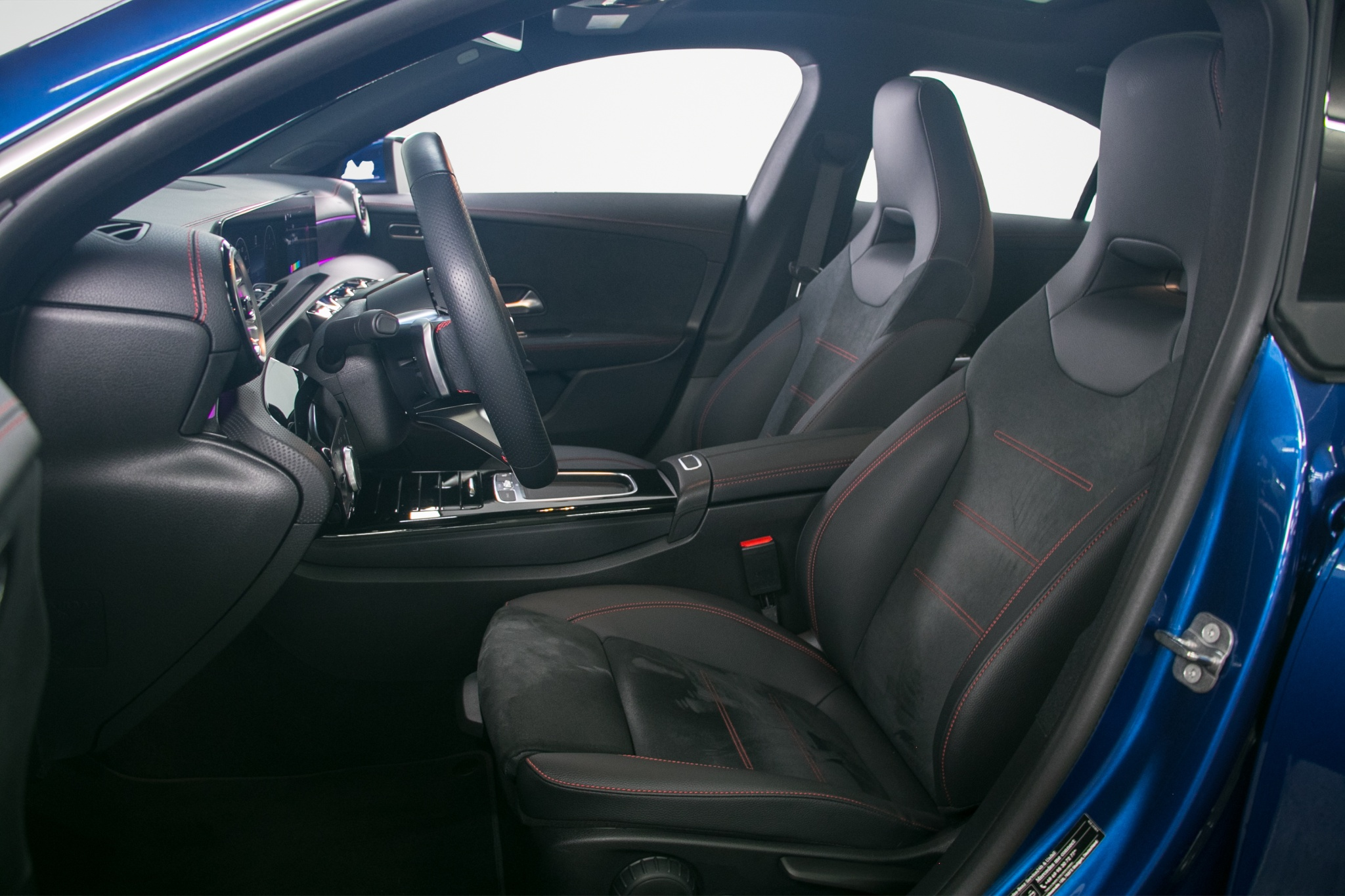 listing desktop thumbnail image 12