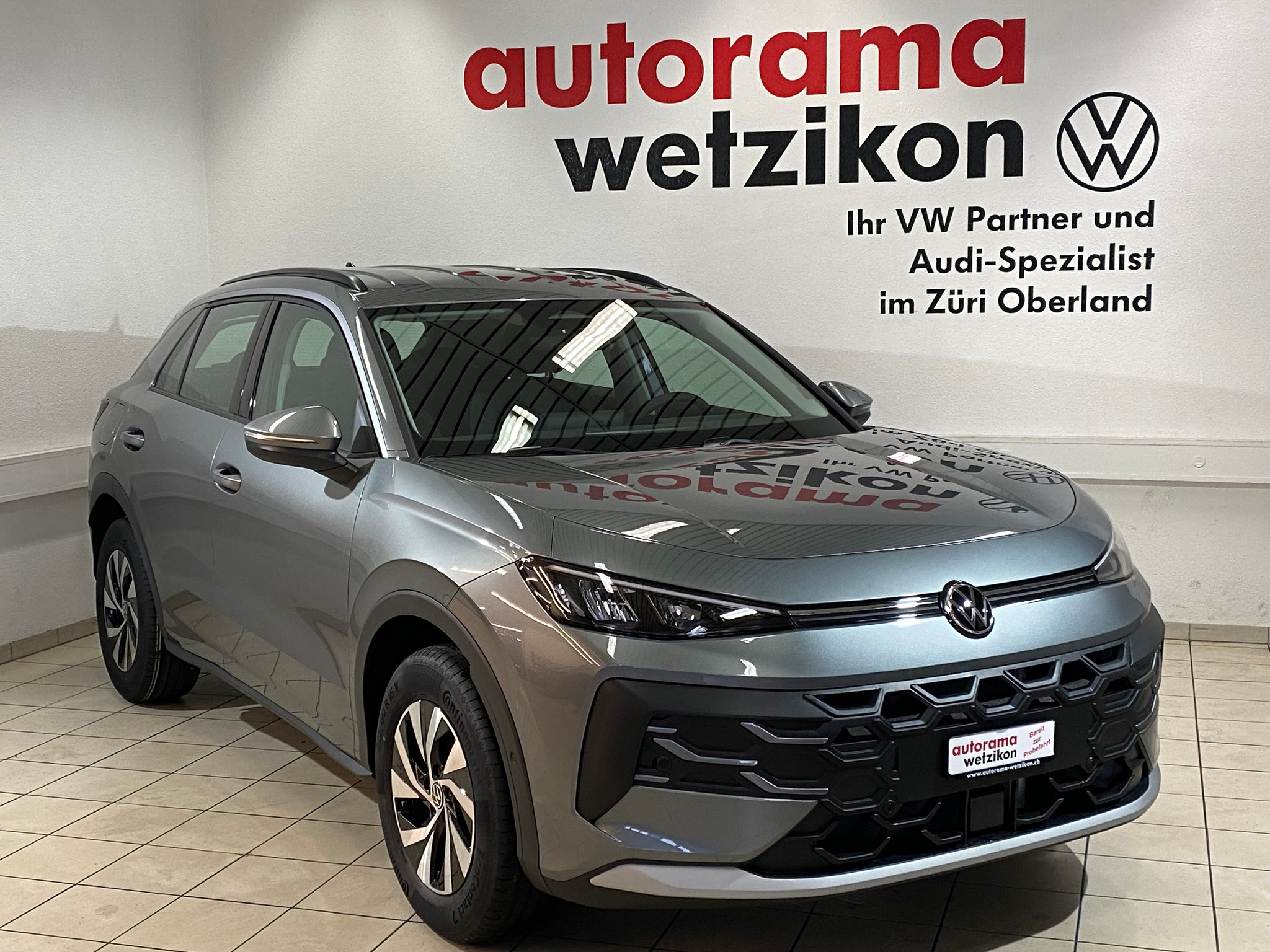 listing desktop thumbnail image 1