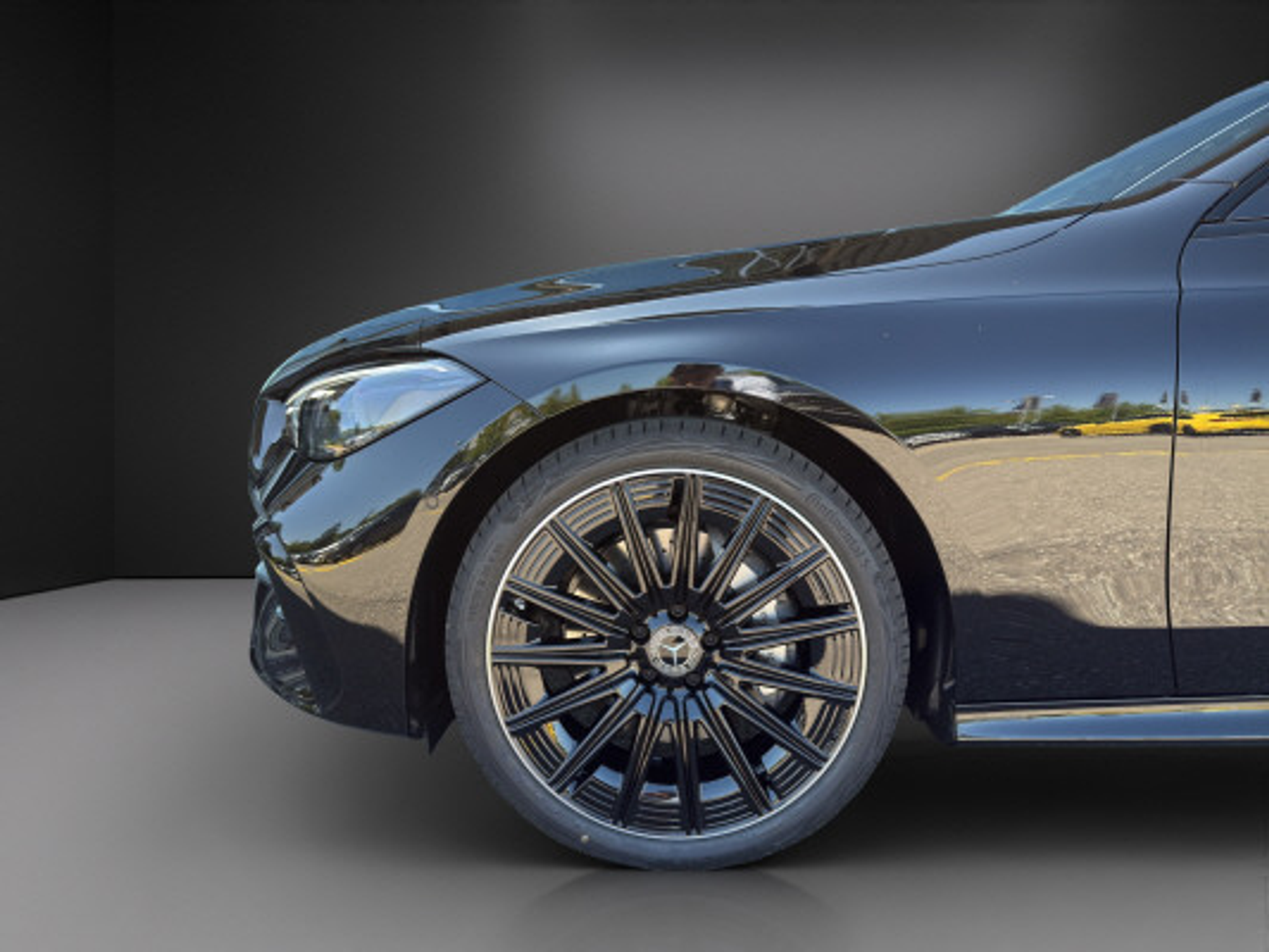 listing desktop thumbnail image 5