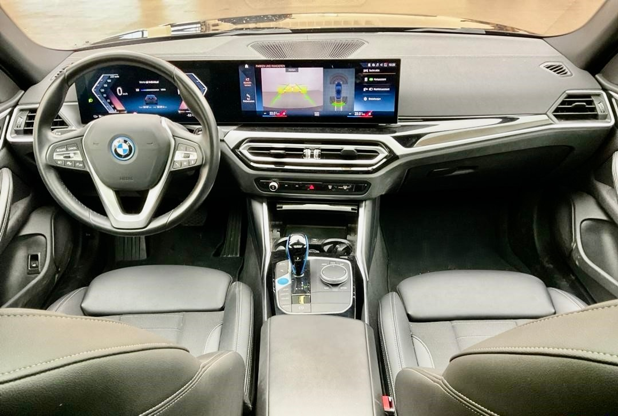 listing desktop thumbnail image 4