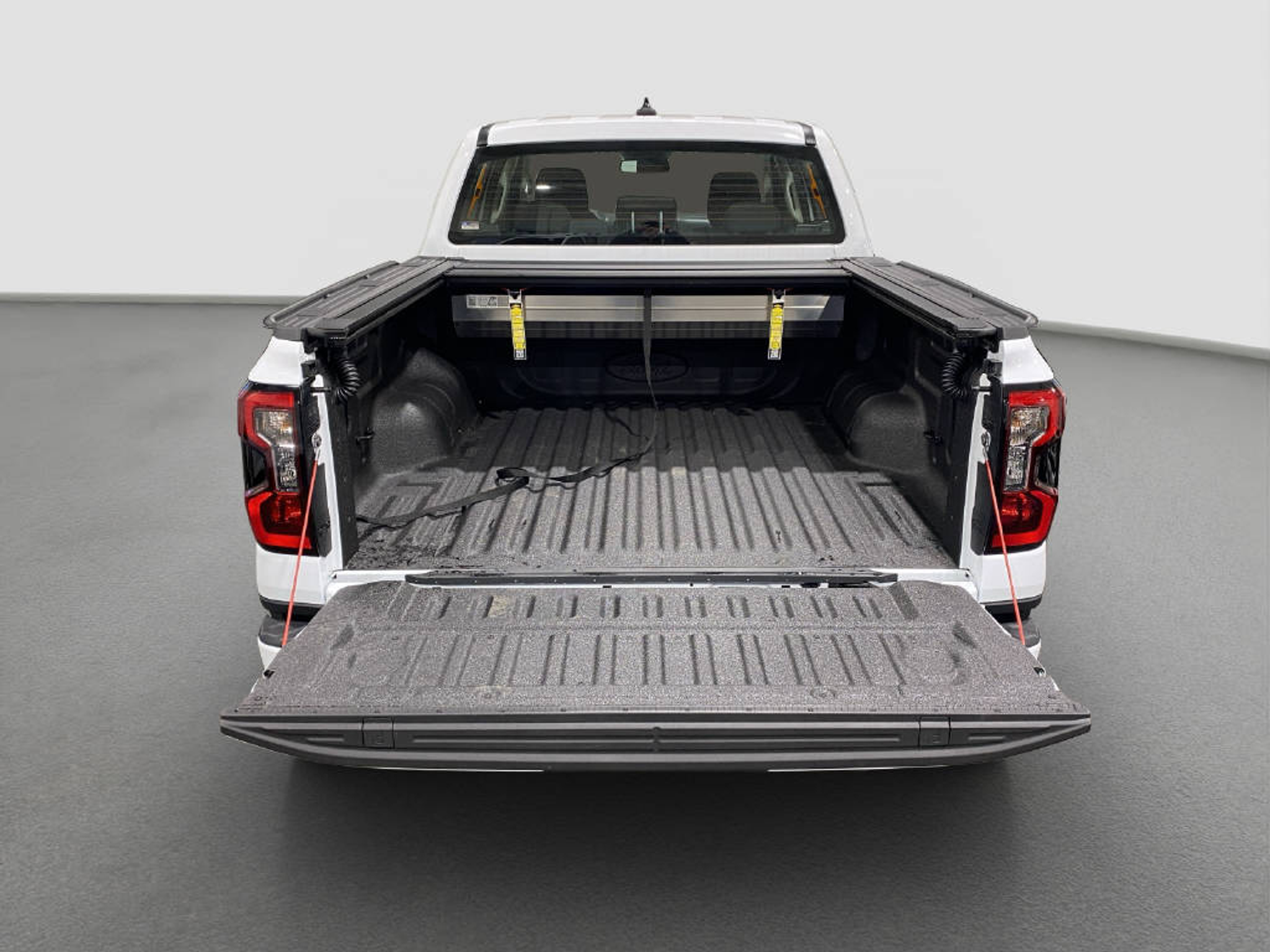 listing desktop thumbnail image 14