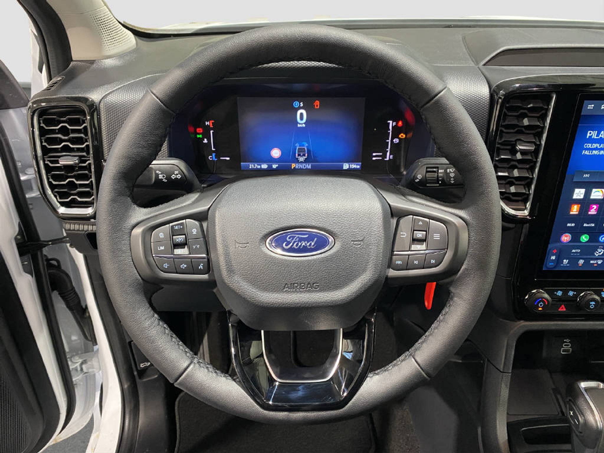 listing desktop thumbnail image 9