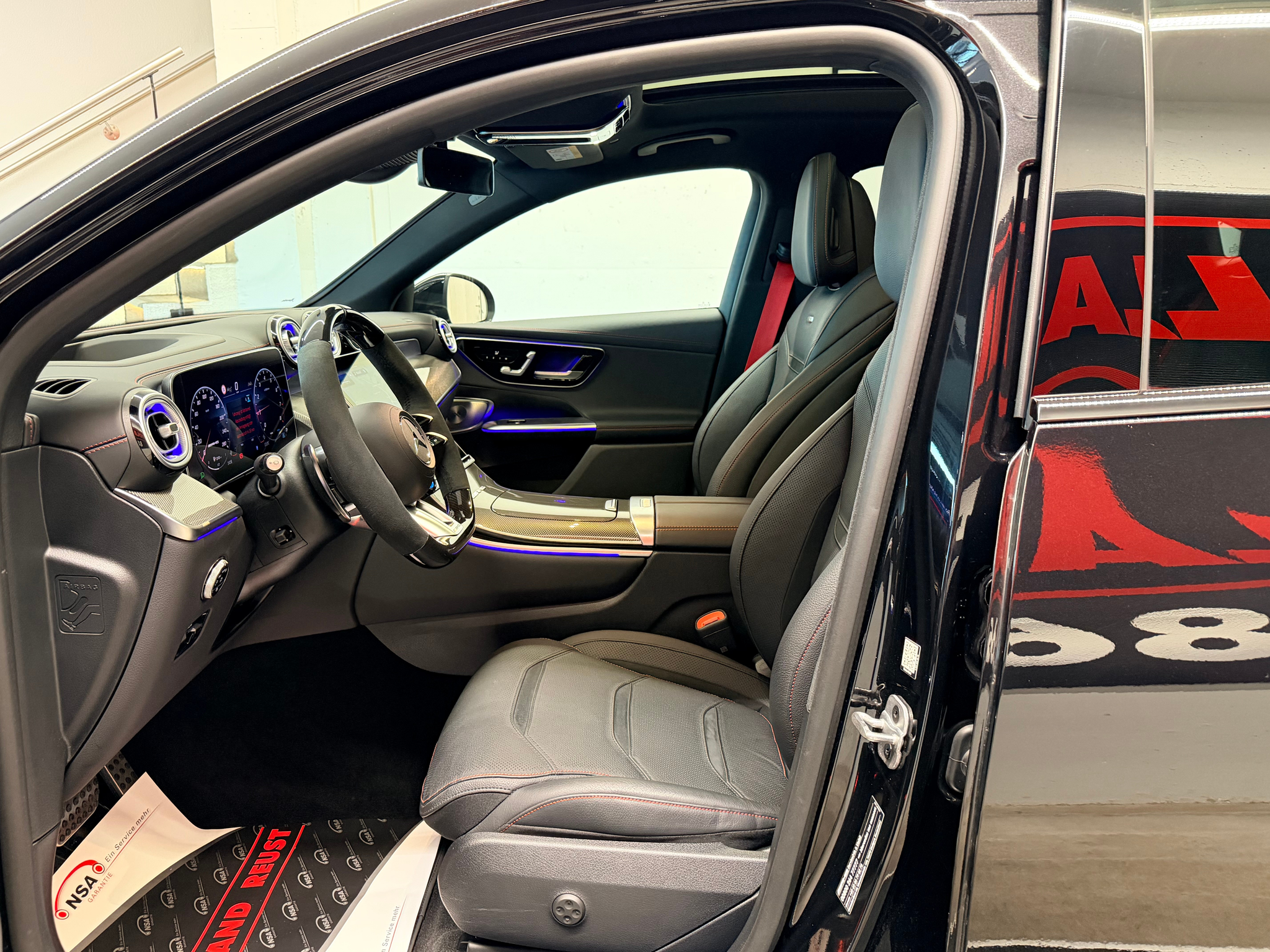 listing desktop thumbnail image 15