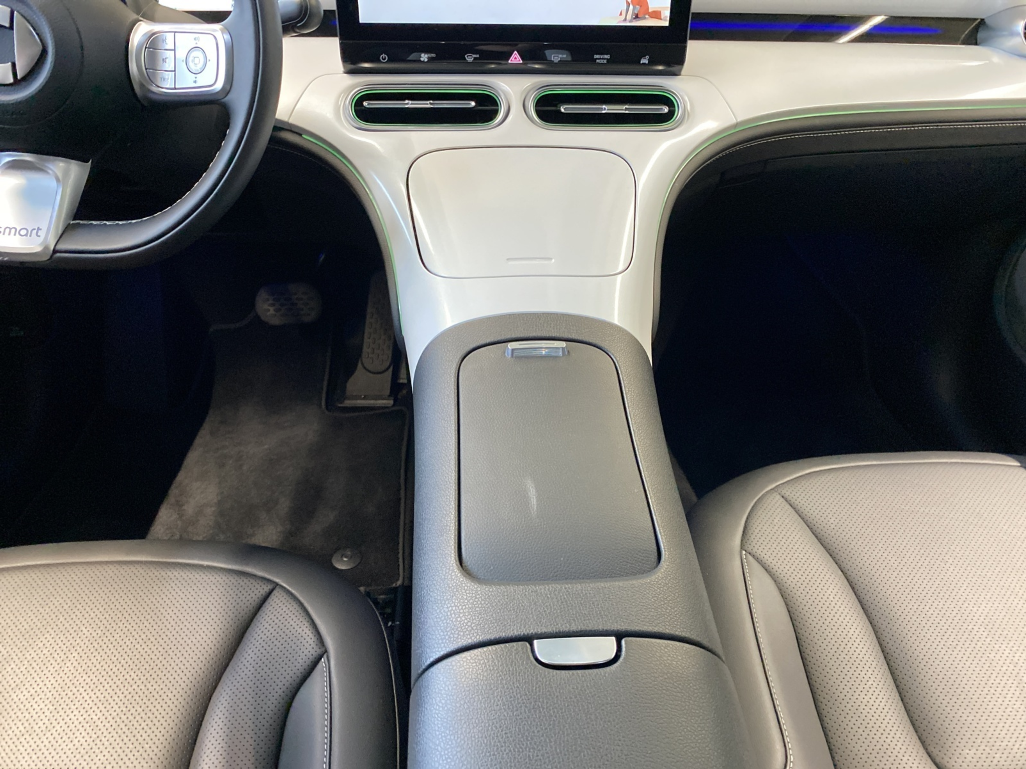 listing desktop thumbnail image 9